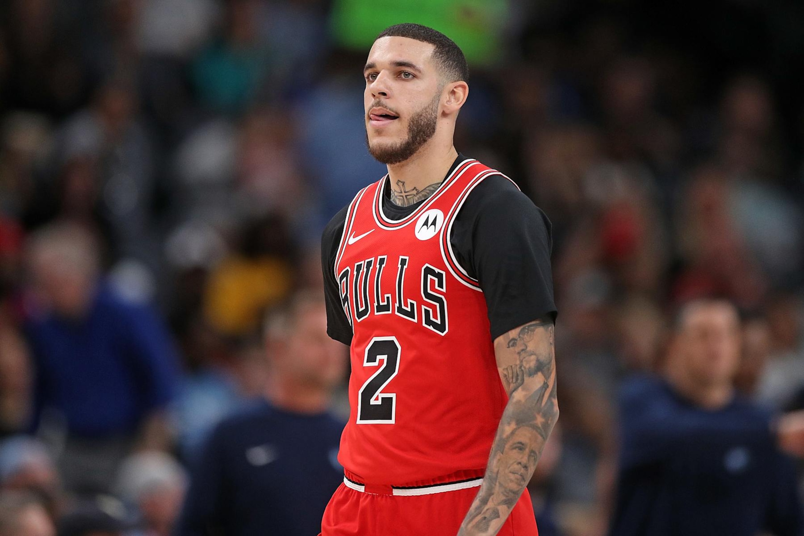MEMPHIS, TENNESSEE - OCTOBER 28: Lonzo Ball #2 of the Chicago Bulls looks on during the game against the Memphis Grizzlies at FedExForum on October 28, 2024 in Memphis, Tennessee. NOTE TO USER: User expressly acknowledges and agrees that, by downloading and or using this photograph, User is consenting to the terms and conditions of the Getty Images License Agreement. (Photo by Justin Ford/Getty Images) MEMPHIS, TENNESSEE - OCTOBER 28: Lonzo Ball #2 of the Chicago Bulls looks on during the game against the Memphis Grizzlies at FedExForum on October 28, 2024 in Memphis, Tennessee. NOTE TO USER: User expressly acknowledges and agrees that, by downloading and or using this photograph, User is consenting to the terms and conditions of the Getty Images License Agreement. (Photo by Justin Ford/Getty Images)