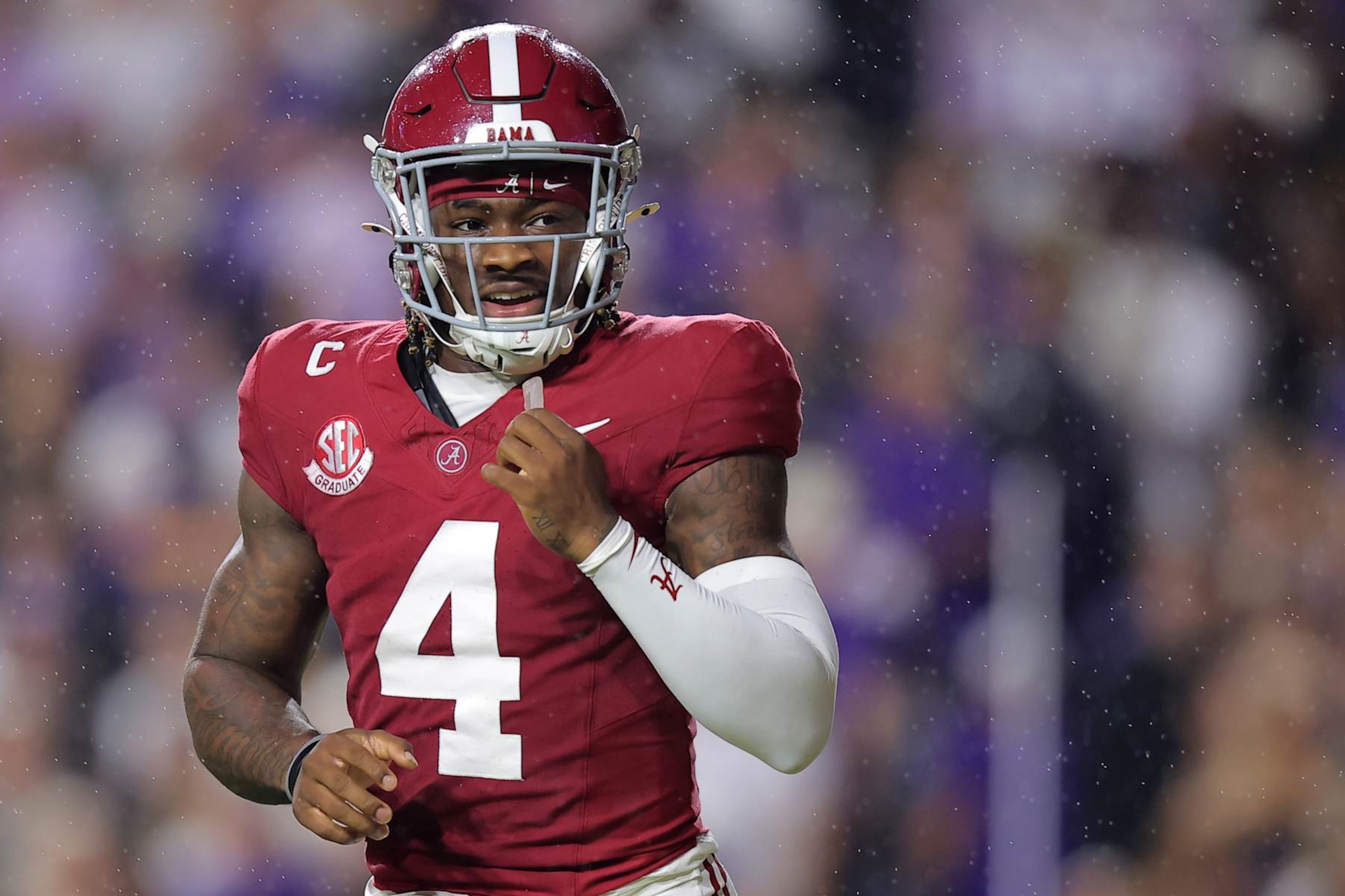 BATON ROUGE, LOUISIANA - NOVEMBER 09: Jalen Milroe #4 of the Alabama Crimson Tide reacts against the LSU Tigers during a game at Tiger Stadium on November 09, 2024 in Baton Rouge, Louisiana. (Photo by Jonathan Bachman/Getty Images)