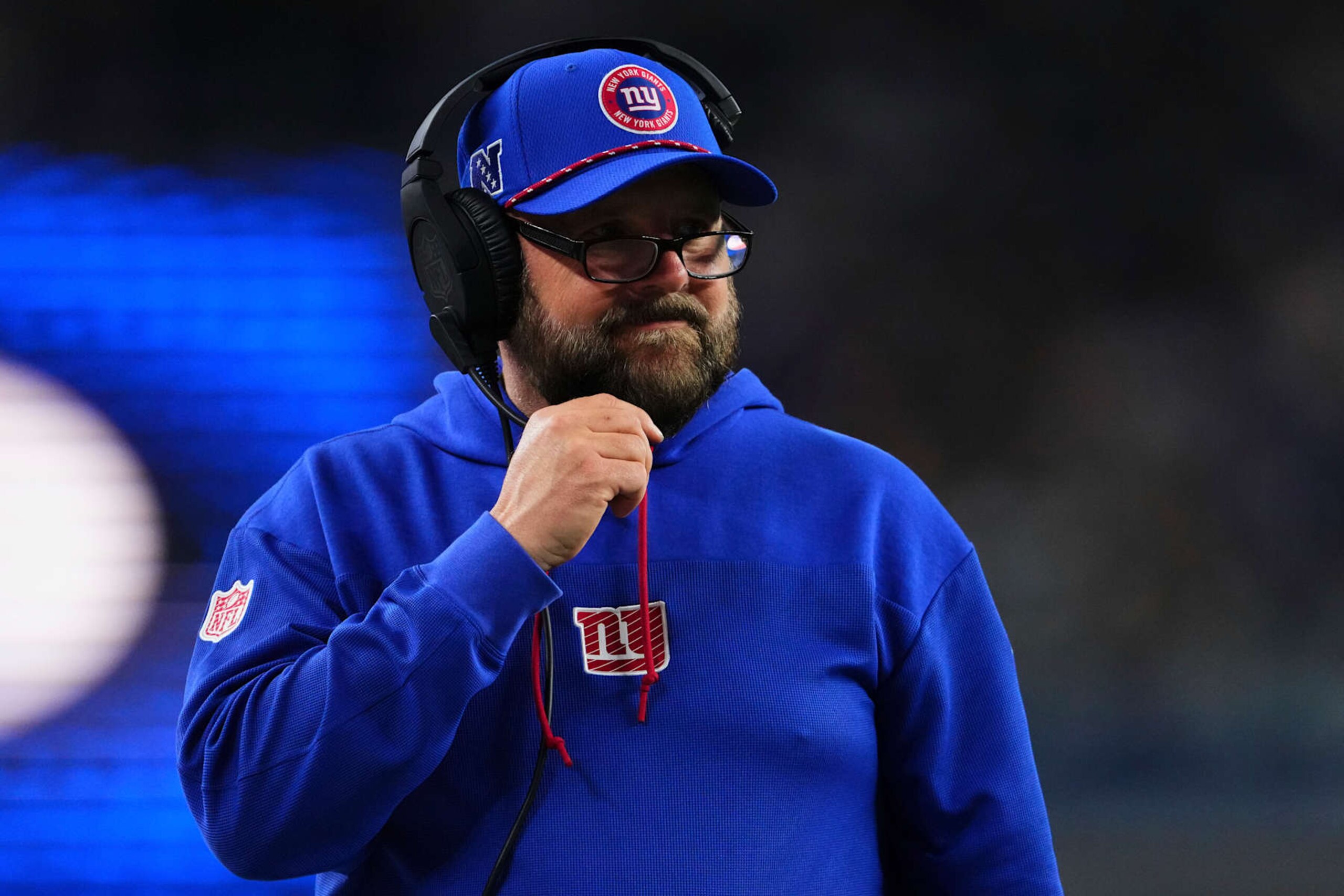 ARLINGTON, TX - NOVEMBER 28: New York Giants head coach Brian Daboll looks on against the Dallas Cowboys during an NFL football game at AT&T Stadium on November 28, 2024 in Arlington, Texas. (Photo by Cooper Neill/Getty Images)