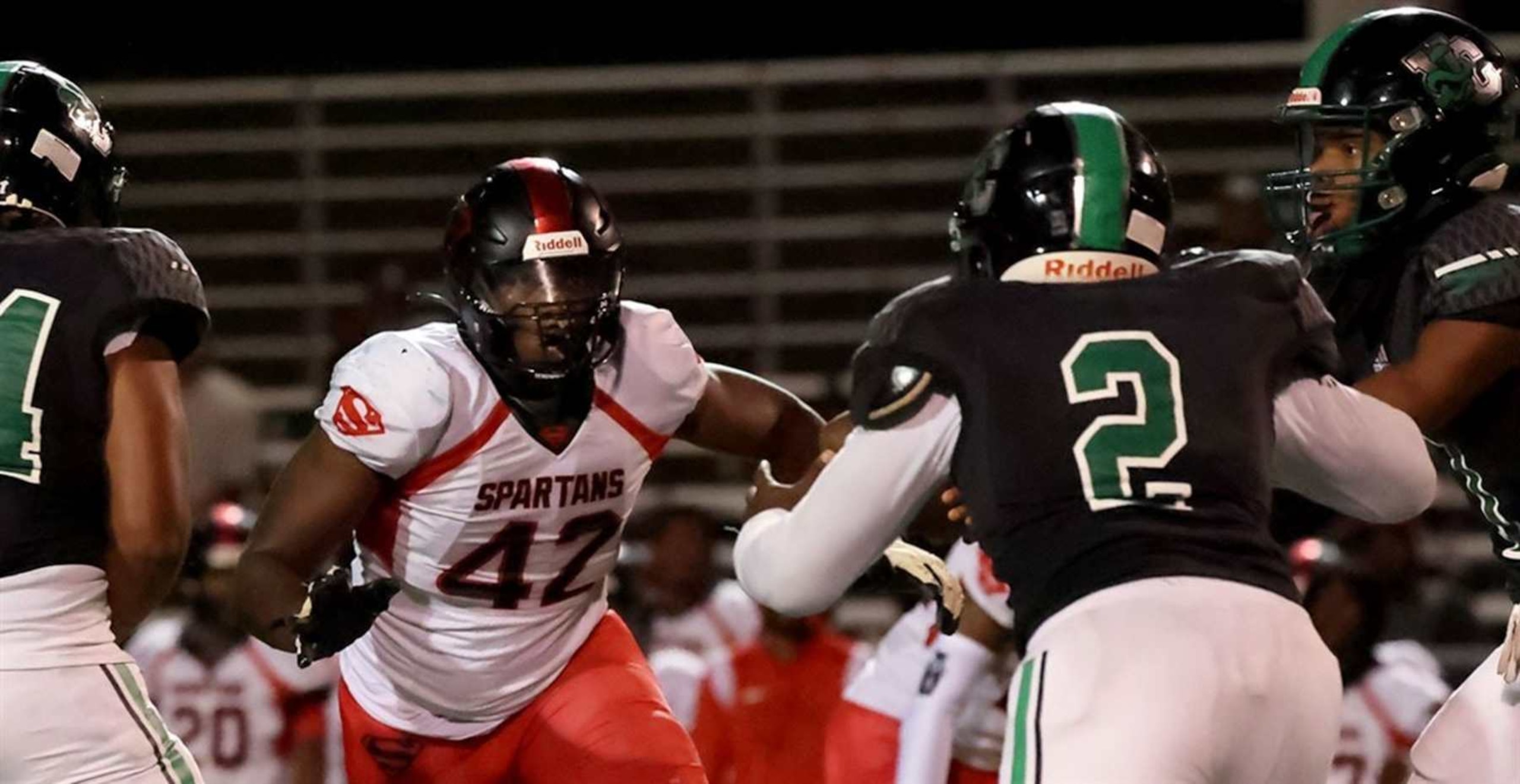 DL Isaiah Campbell is choosing between Tennessee and North Carolina, and he's one of the top uncommitted players left in the country.
