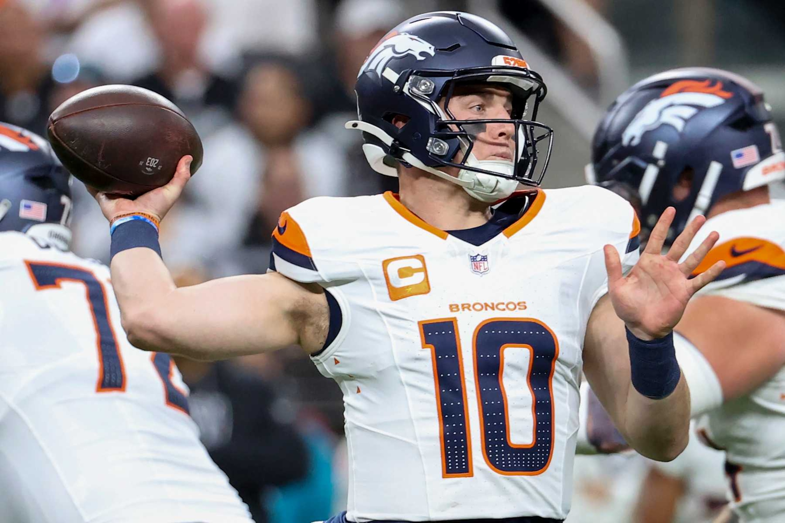 LAS VEGAS, NEVADA - NOVEMBER 24: Bo Nix #10 of the Denver Broncos looks to pass in the second quarter of a game against the Las Vegas Raiders at Allegiant Stadium on November 24, 2024 in Las Vegas, Nevada. (Photo by Ian Maule/Getty Images)