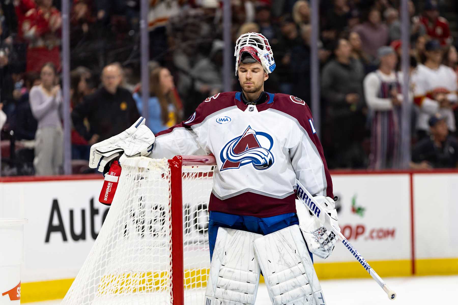 SUNRISE, FL - NOVEMBER 23: Colorado Avalanche goaltender Alexandar Georgiev (40) takes a moment during the second period of a game against the Florida Panthers on November 23, 2024, at the Amerant Bank Arena in Sunrise, Florida. (Photo by Brennan Asplen/Icon Sportswire via Getty Images)