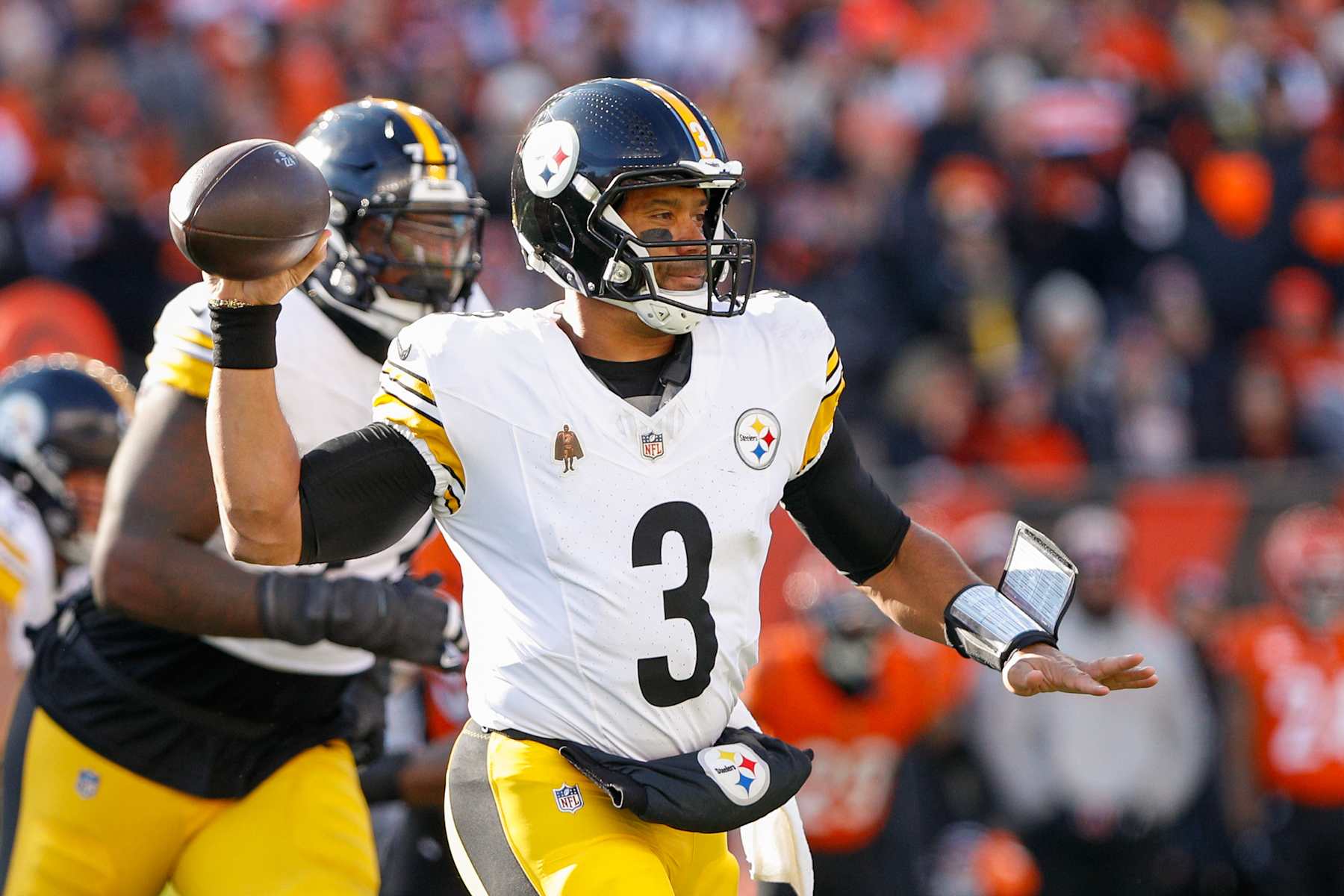 Steelers QB Russell Wilson