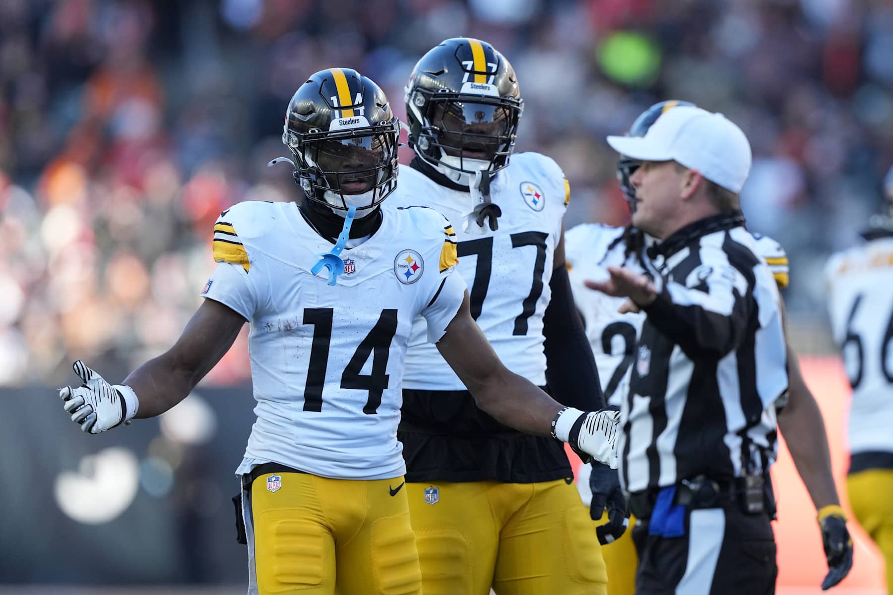 CINCINNATI, OHIO - DECEMBER 01: George Pickens #14 of the Pittsburgh Steelers reacts after a penalty during the third quarter against the Cincinnati Bengals at Paycor Stadium on December 01, 2024 in Cincinnati, Ohio. (Photo by Dylan Buell/Getty Images)