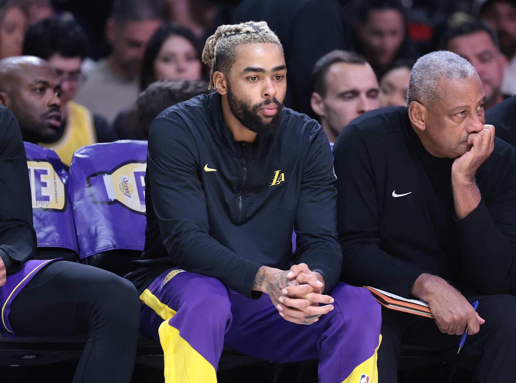 Los Angeles, California November 19, 2024-Lakers D'Angelo Russell sits on the bench at Crypto.com Arena Tuesday. (Wally Skalij/Los Angeles Times via Getty Images)