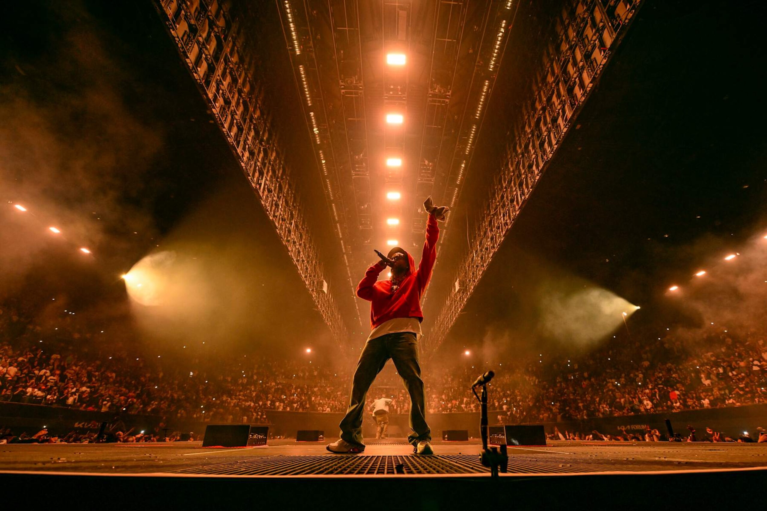 INGLEWOOD, CALIFORNIA - JUNE 19: Kendrick Lamar performs onstage during The Pop Out – Ken & Friends Presented by pgLang and Free Lunch at The Kia Forum on June 19, 2024 in Inglewood, California. (Photo by Timothy Norris/Getty Images for pgLang, Amazon Music, & Free Lunch)