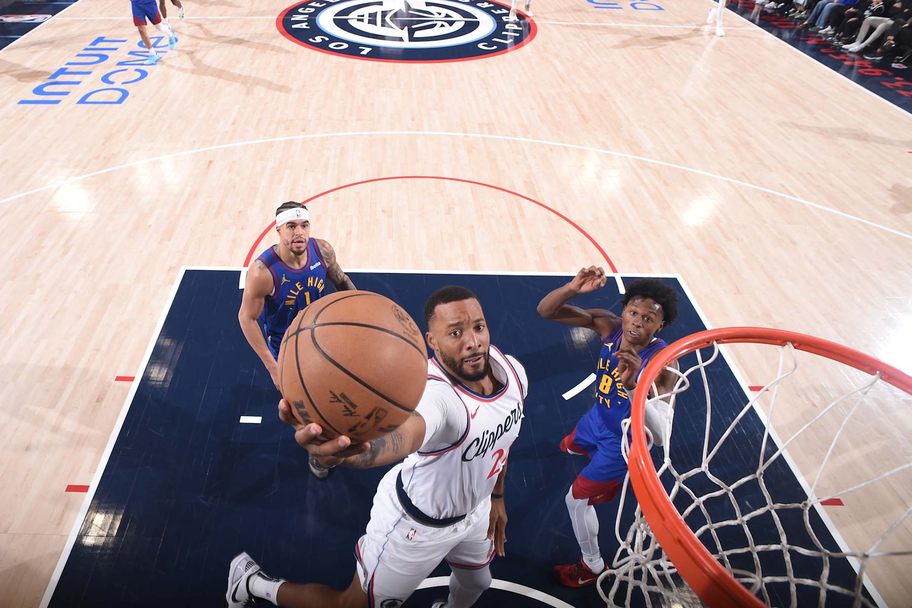 INGLEWOOD, CA - DECEMBER 1: Norman Powell #24 of the LA Clippers drives to the basket during the game against the Denver Nuggets on December 1, 2024 at Intuit Dome in Los Angeles, California. NOTE TO USER: User expressly acknowledges and agrees that, by downloading and/or using this Photograph, user is consenting to the terms and conditions of the Getty Images License Agreement. Mandatory Copyright Notice: Copyright 2024 NBAE (Photo by Juan Ocampo/NBAE via Getty Images)