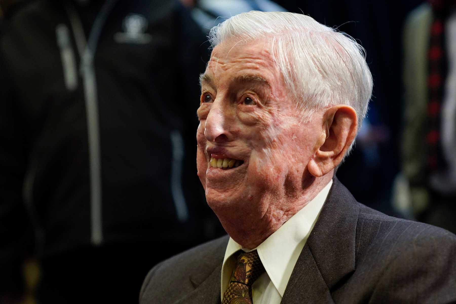 NEW YORK, NY - MARCH 21:  Former St. Johns Red Storm head basketball coach Lou Carnesecca at the press conference naming Rick Pitino as the new head coach, at Madison Square Garden on March 21, 2023 in New York City.  Carnesecca coached the Red Storm from 1965-70 and again from 1973-1992. He was elected to the Naismith Memorial Basketball Hall of Fame in 1992. (Photo by Porter BInks )