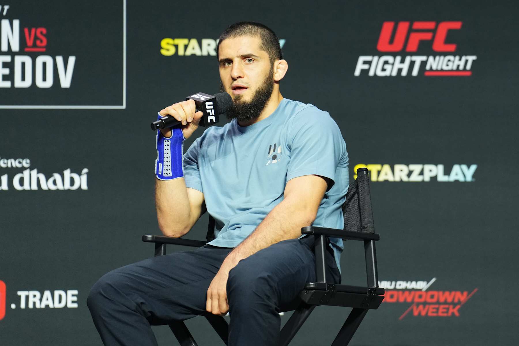 ABU DHABI, UNITED ARAB EMIRATES - AUGUST 02: Islam Makhachev interats with fans during a Q&A session prior to the UFC Fight Night ceremonial weigh-in at Etihad Arena on August 02, 2024 in Abu Dhabi, United Arab Emirates.  (Photo by Josh Hedges/Zuffa LLC via Getty Images)