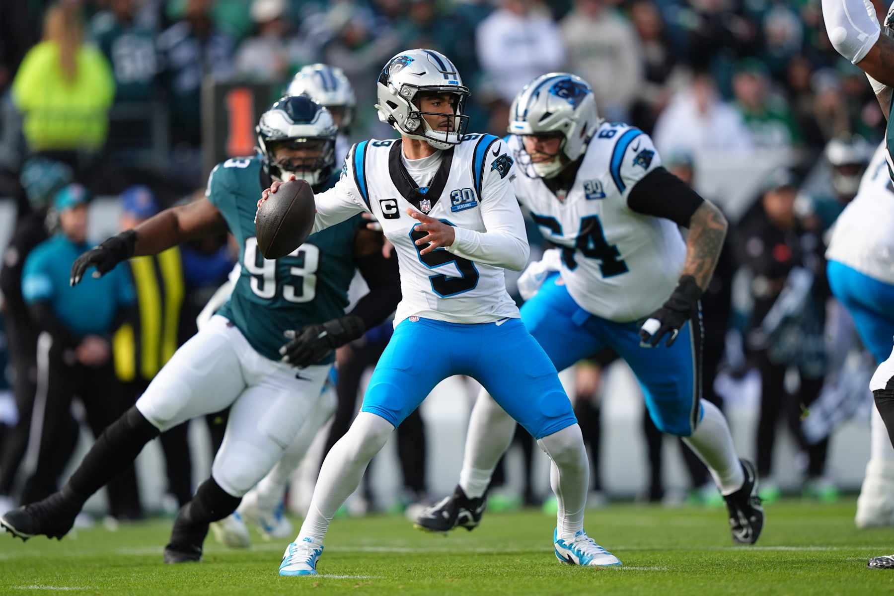 PHILADELPHIA, PA - DECEMBER 08: Carolina Panthers quarterback Bryce Young (9) throws a pass in the first half during the game between the Carolina Panthers and Philadelphia Eagles on December 08, 2024 at Lincoln Financial Field in Philadelphia, PA. (Photo by Kyle Ross/Icon Sportswire via Getty Images)