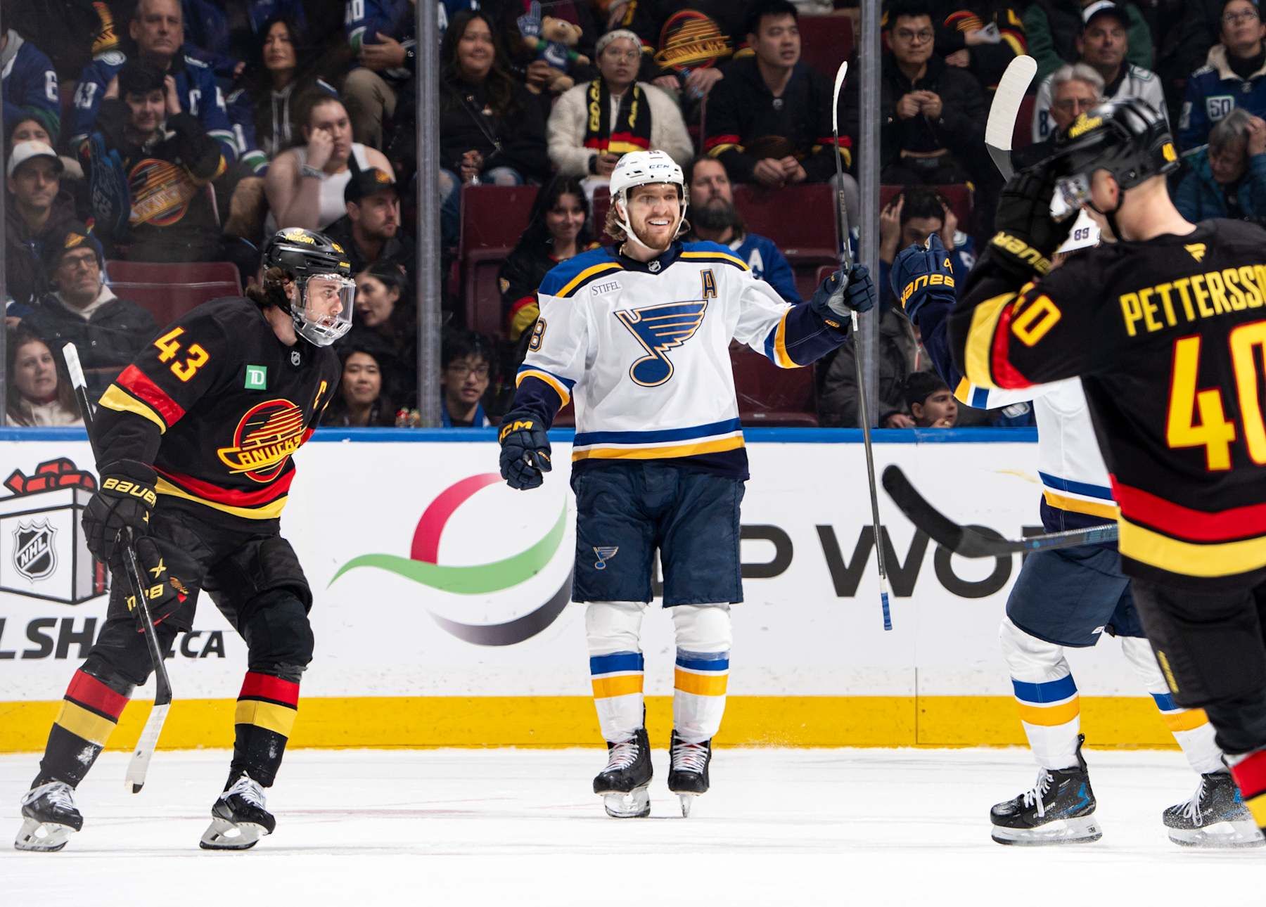 VANCOUVER, CANADA - DECEMBER 10: Robert Thomas #18 of the St. Louis Blues celebrates his goal during the first period of their NHL game against the Vancouver Canucks at Rogers Arena on December 10, 2024 in Vancouver, British Columbia, Canada.  (Photo by Jeff Vinnick/NHLI via Getty Images)