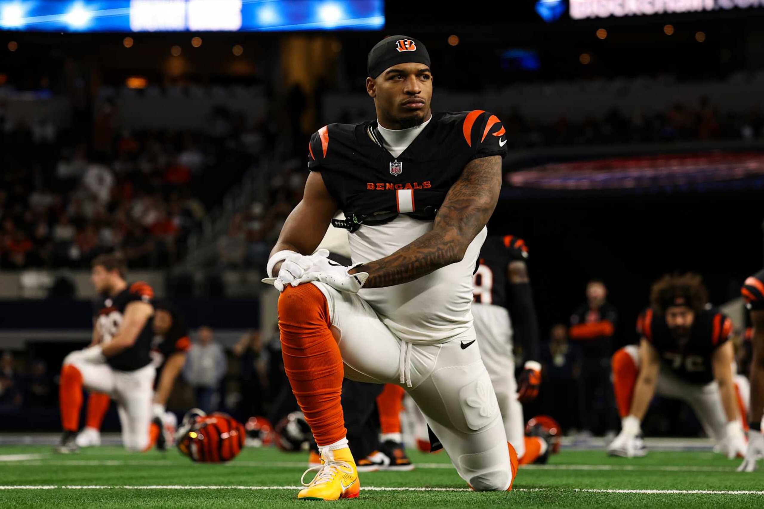 ARLINGTON, TEXAS - DECEMBER 09: Ja'Marr Chase #1 of the Cincinnati Bengals warms up prior to an NFL football game against the Dallas Cowboys at AT&T Stadium on December 9, 2024 in Arlington, Texas. (Photo by Perry Knotts/Getty Images)