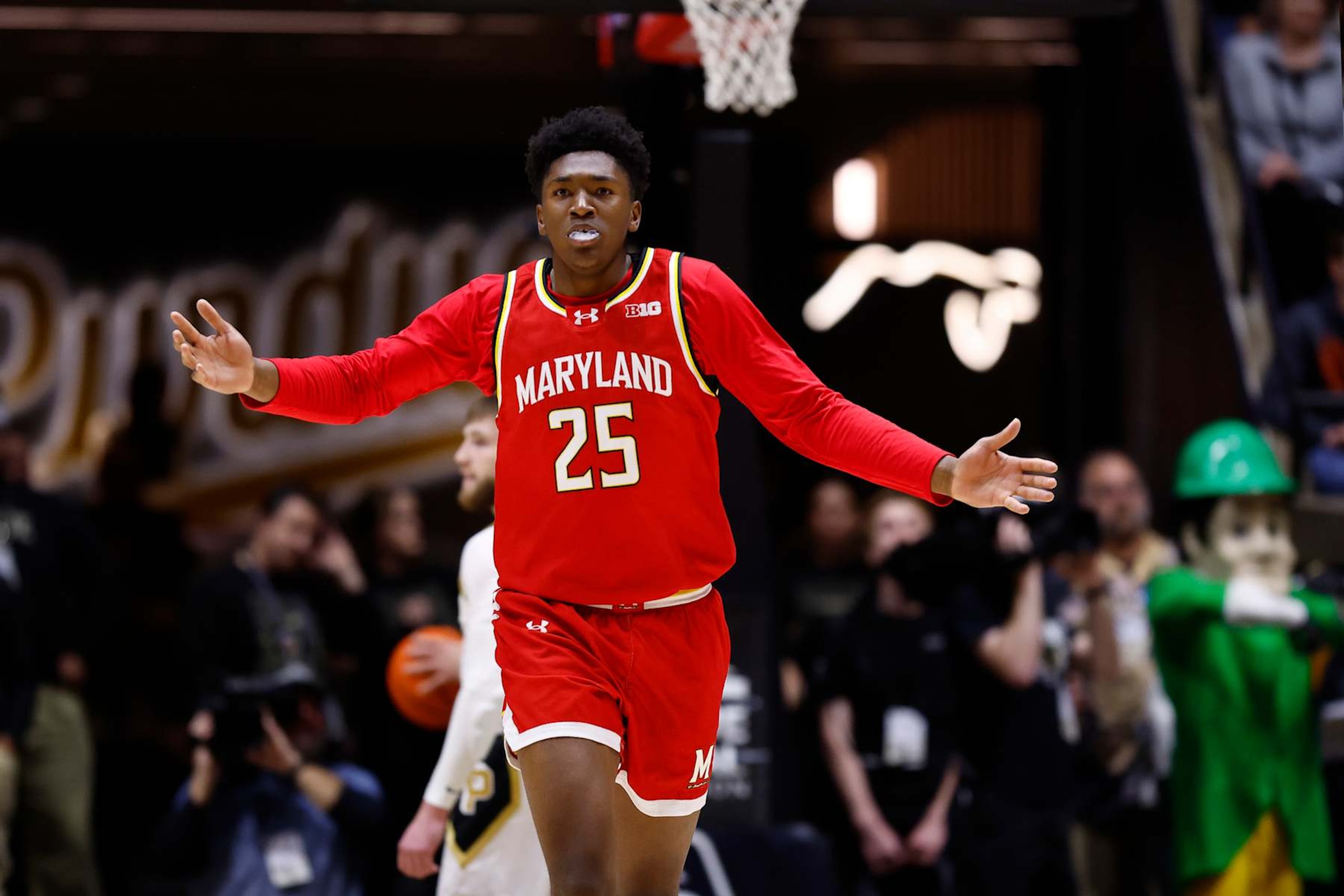 WEST LAFAYETTE, IN - DECEMBER 08: Maryland Terrapins center Derik Queen (25) reacts after the play during a mens college basketball game between the Maryland Terrapins and thePurdue Boilermakers on December 08, 2024 at Mackey Arena in West Lafayette, IN.  (Photo by Jeffrey Brown/Icon Sportswire via Getty Images)