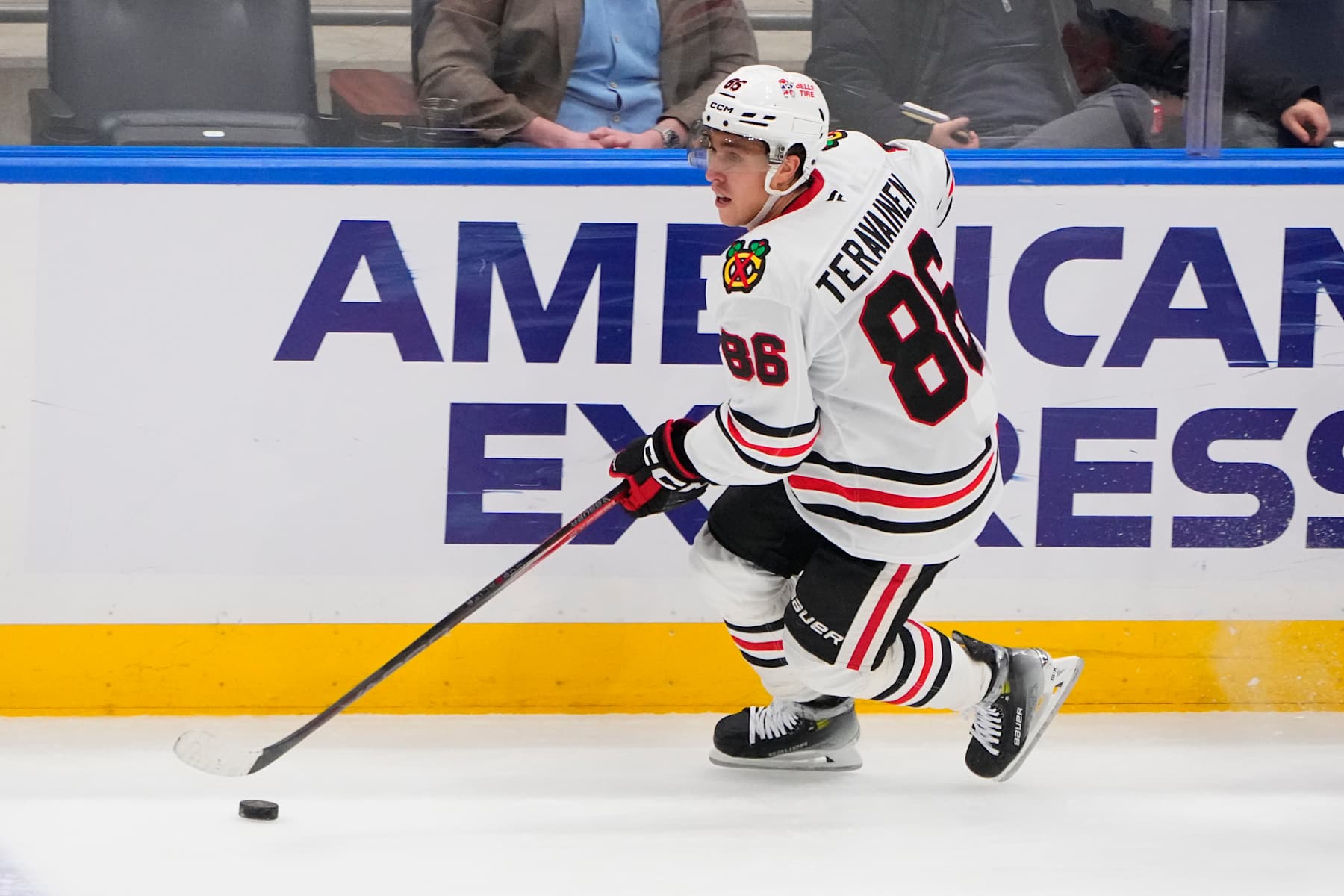 ELMONT, NY - DECEMBER 12: Chicago Blackhawks Left Wing Teuvo Teravainen (86) skates with the puck during the second period of the National Hockey League game between the Chicago Blackhawks and the New York Islanders on December 12, 2024, at UBS Arena in Elmont, NY. (Photo by Gregory Fisher/Icon Sportswire via Getty Images)
