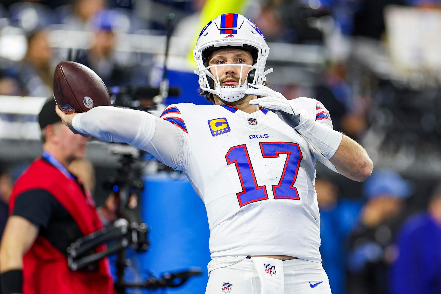 DETROIT, MICHIGAN - DECEMBER 15: Josh Allen #17 of the Buffalo Bills warms up before a game against the Detroit Lions at Ford Field on December 15, 2024 in Detroit, Michigan. (Photo by Mike Mulholland/Getty Images)