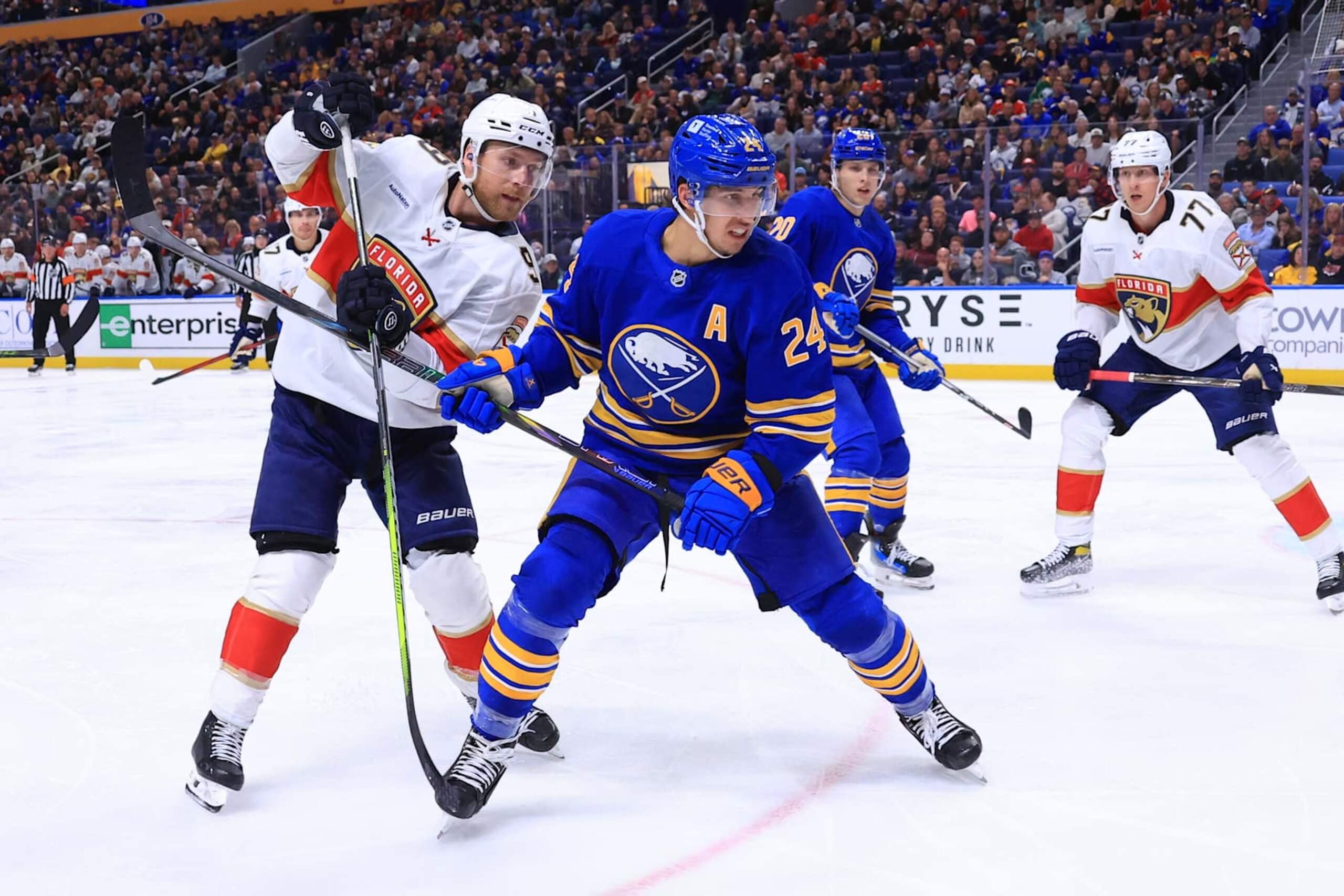 Florida Panthers center Sam Bennett (left) and Buffalo Sabres center Dylan Cozens. Florida Panthers center Sam Bennett (left) and Buffalo Sabres center Dylan Cozens.