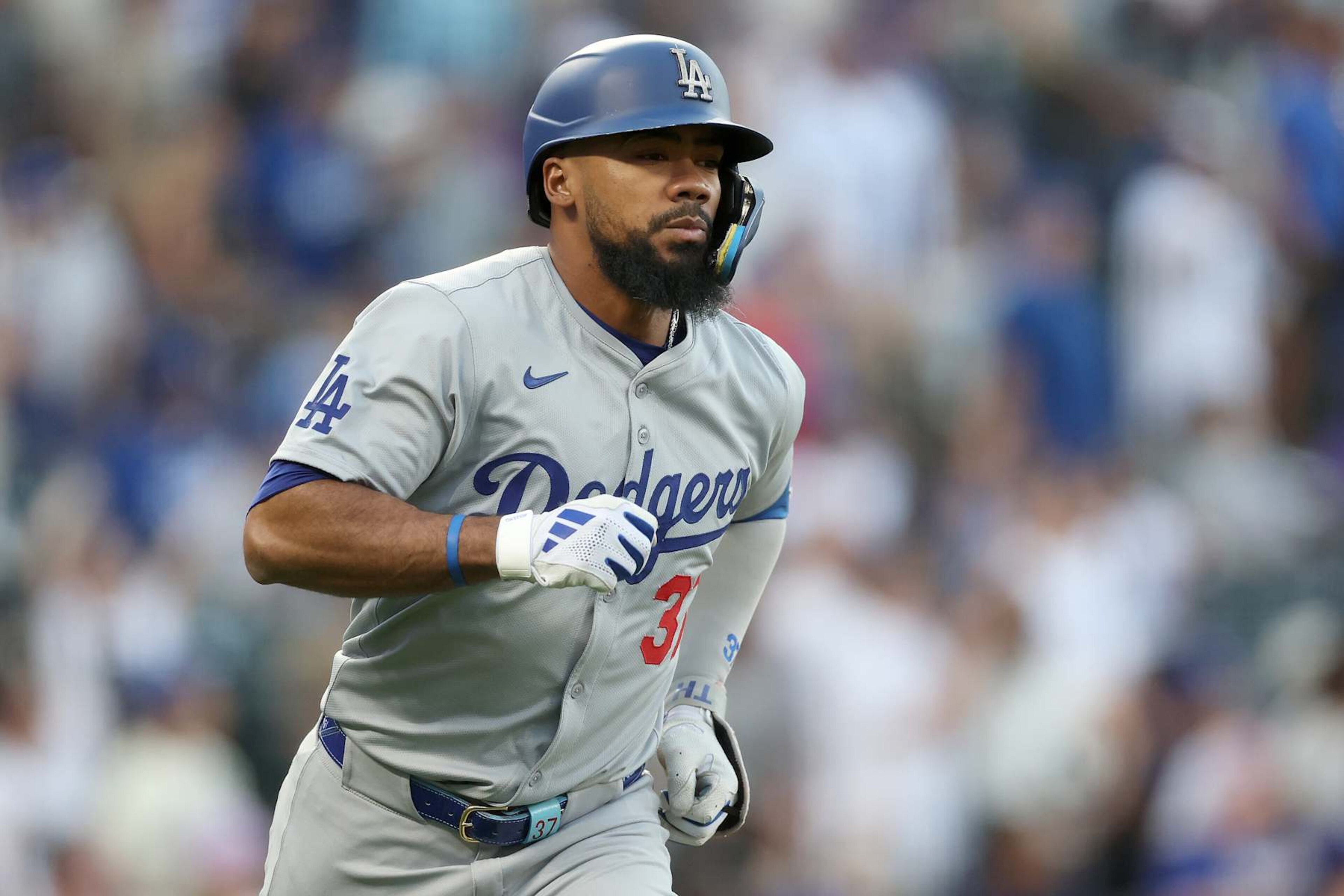 DENVER, COLORADO - SEPTEMBER 27: Teoscar Hernandez #37 of the Los Angels Dodgers circles the bases after hitting a two RBI home run against the Colorado Rockies in the first inning at Coors Field on September 27, 2024 in Denver, Colorado. (Photo by Matthew Stockman/Getty Images) DENVER, COLORADO - SEPTEMBER 27: Teoscar Hernandez #37 of the Los Angels Dodgers circles the bases after hitting a two RBI home run against the Colorado Rockies in the first inning at Coors Field on September 27, 2024 in Denver, Colorado. (Photo by Matthew Stockman/Getty Images)
