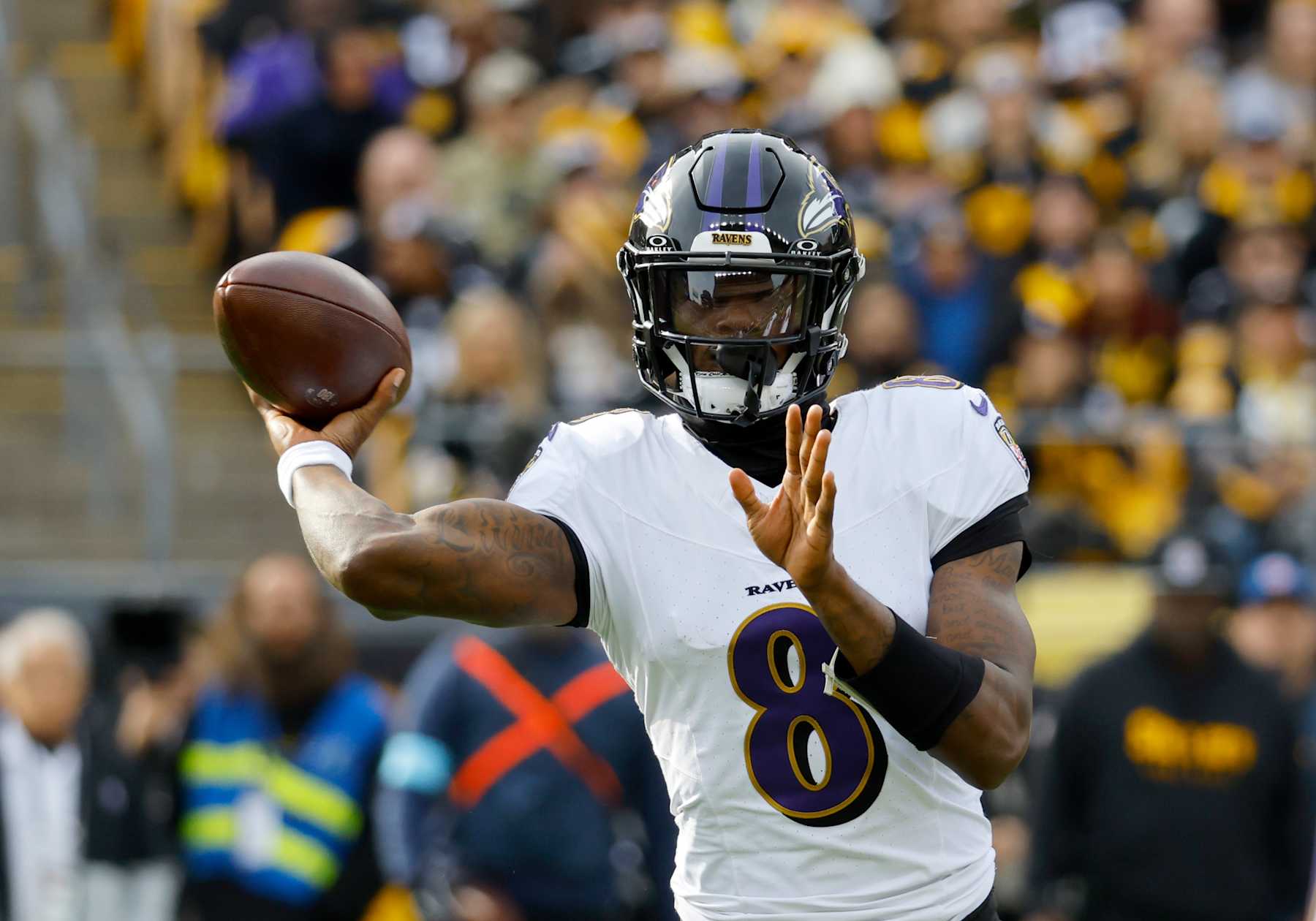 PITTSBURGH, PA - NOVEMBER 17:  Lamar Jackson #8 of the Baltimore Ravens in action against the Pittsburgh Steelers on November 17, 2024 at Acrisure Stadium in Pittsburgh, Pennsylvania.  (Photo by Justin K. Aller/Getty Images)