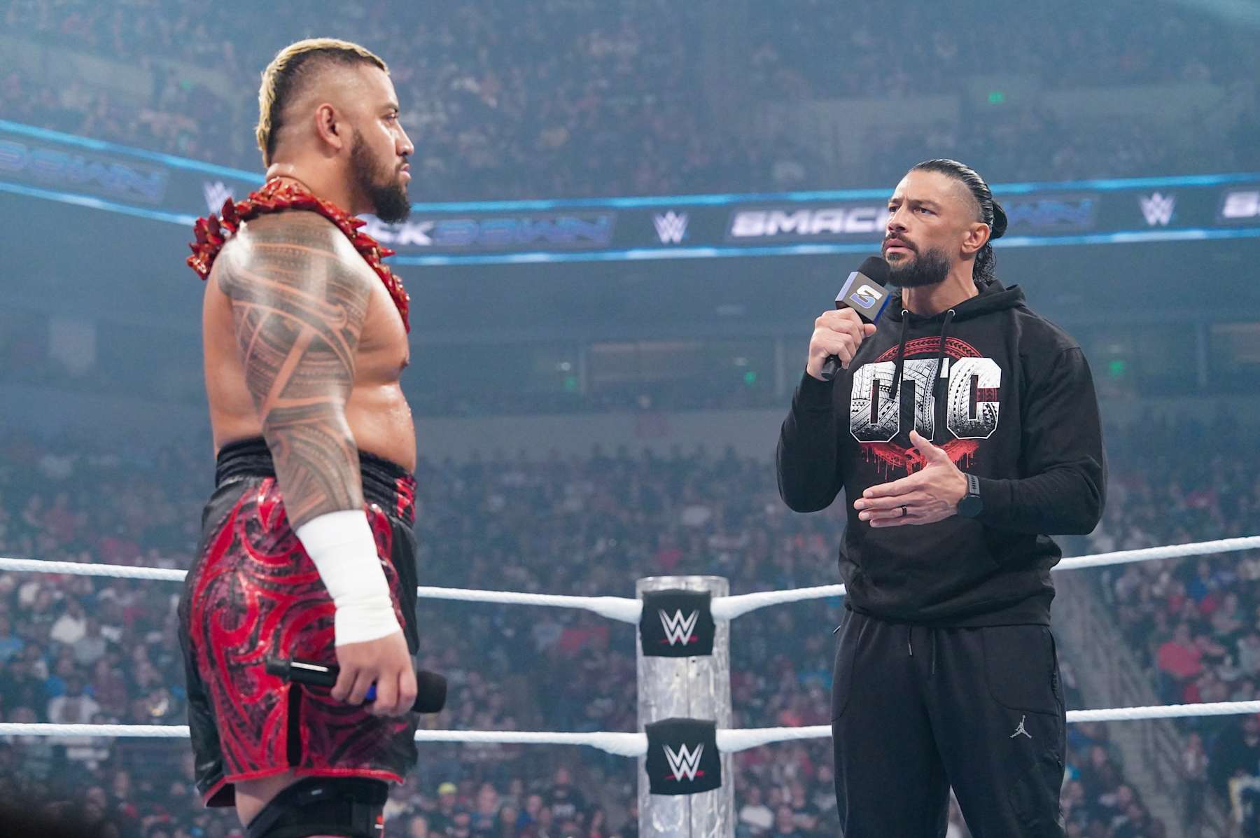 COLUMBIA, SOUTH CAROLINA - OCTOBER 18: Solo Siko and Roman Reigns come face to face during SmackDown at Colonial Life Arena on October 18, 2024 in Columbia, South Carolina.  (Photo by WWE/Getty Images)