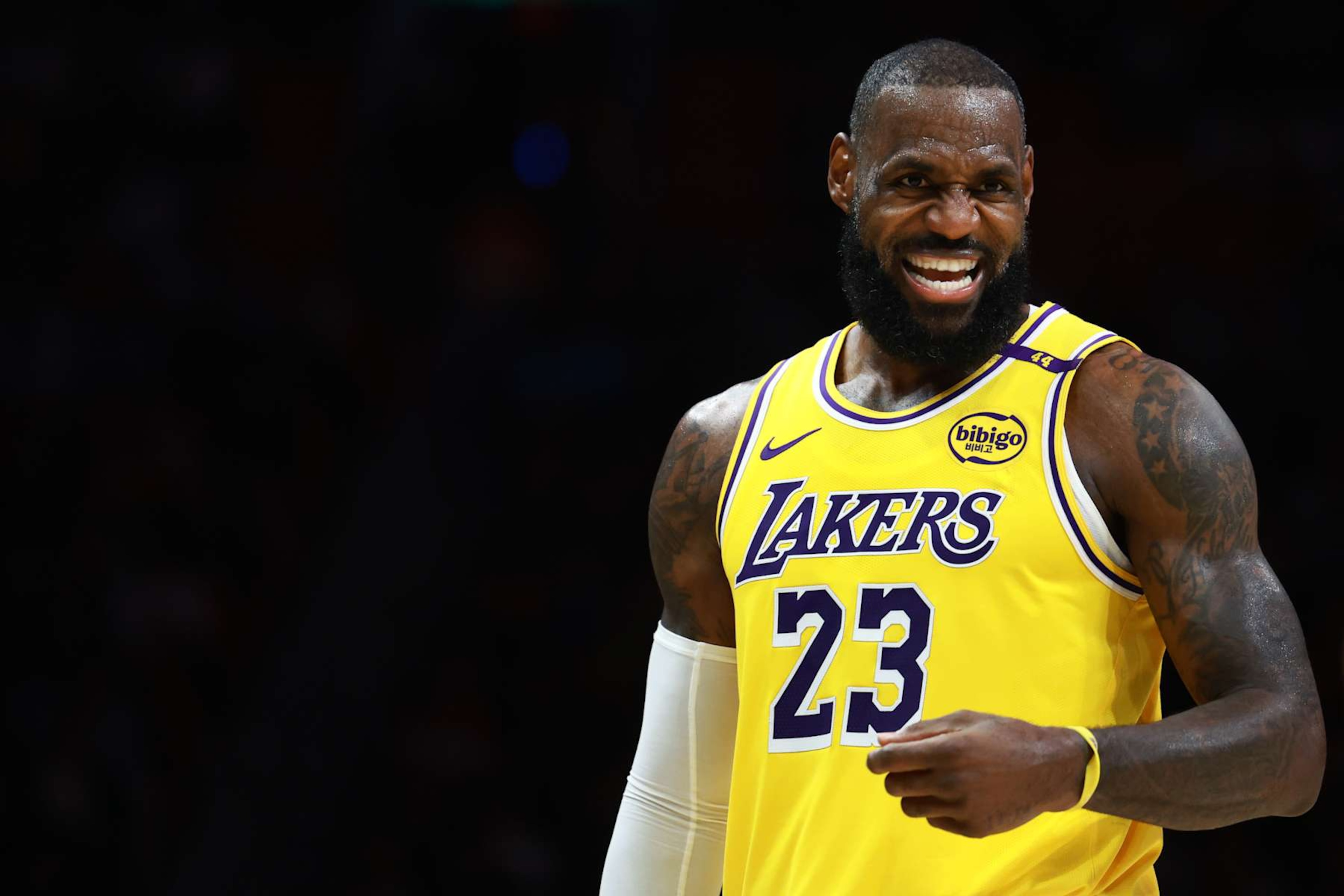 MIAMI, FLORIDA - DECEMBER 04: LeBron James #23 of the Los Angeles Lakers reacts against the Miami Heat during the first half at Kaseya Center on December 04, 2024 in Miami, Florida.  NOTE TO USER: User expressly acknowledges and agrees that, by downloading and or using this Photograph, user is consenting to the terms and conditions of the Getty Images License Agreement. (Photo by Carmen Mandato/Getty Images)