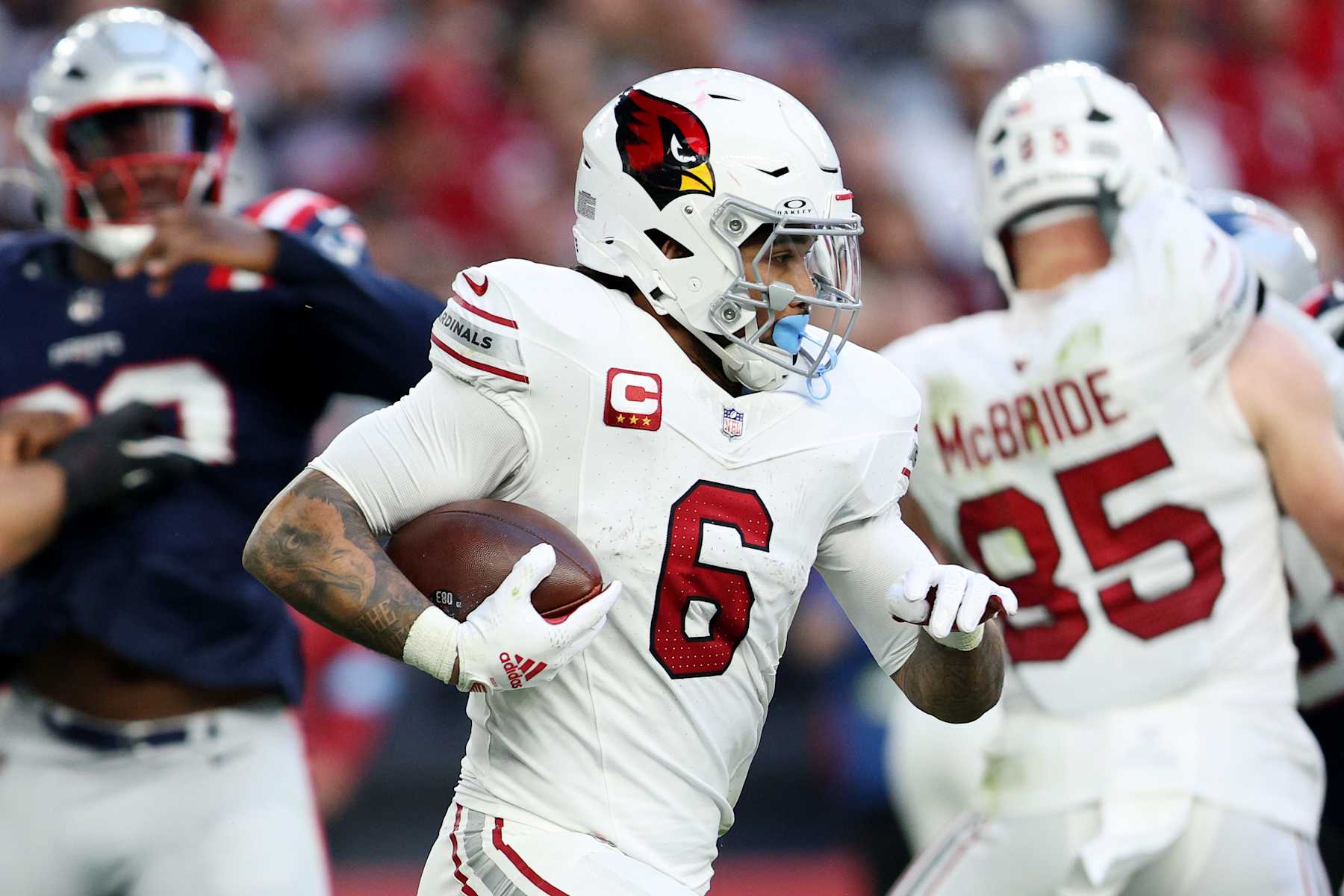 GLENDALE, ARIZONA - DECEMBER 15: James Conner #6 of the Arizona Cardinals runs with the ball against the New England Patriots in the third quarter at State Farm Stadium on December 15, 2024 in Glendale, Arizona. (Photo by Mike Christy/Getty Images)