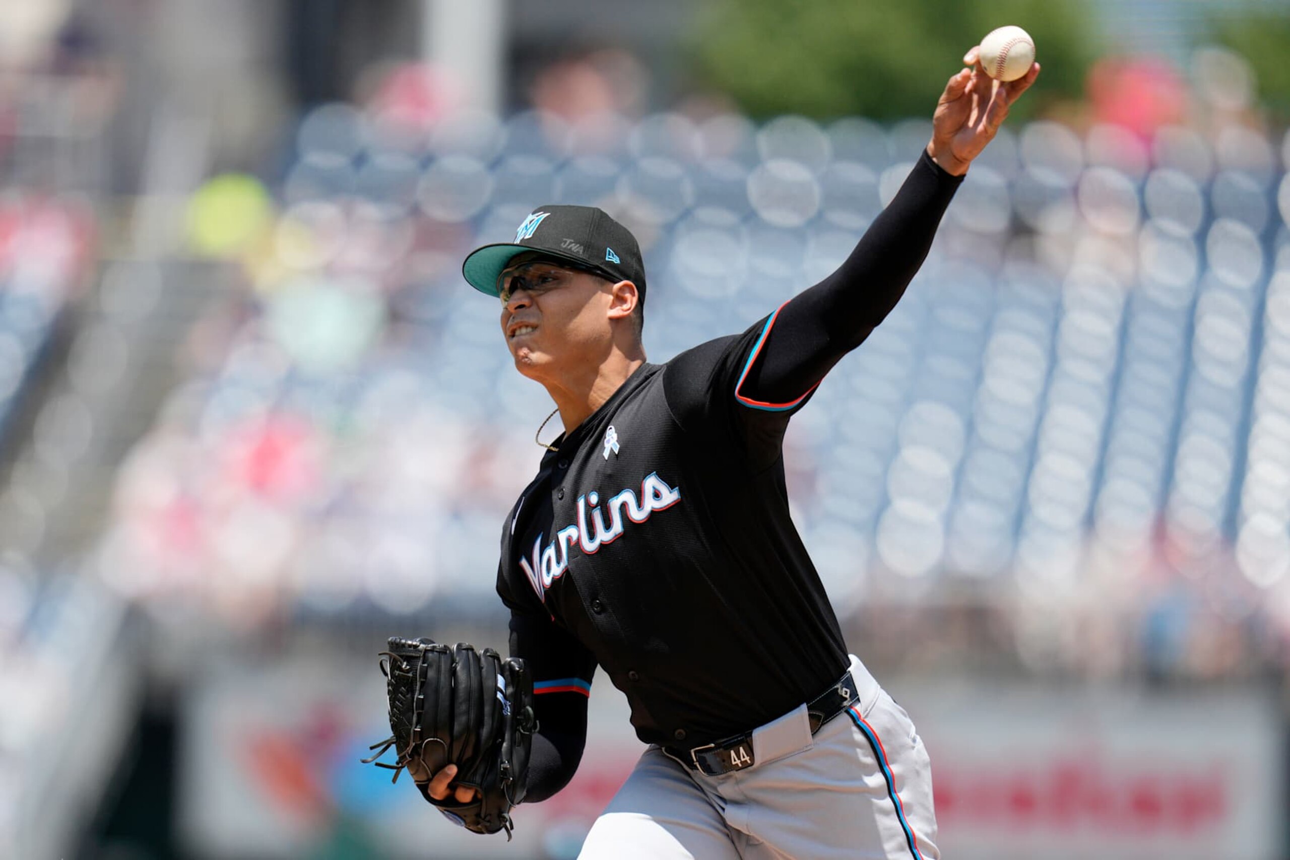 WASHINGTON, DC - JUNE 16: Jesús Luzardo #44 of the Miami Marlins pitches to the Washington Nationals during the first inning at Nationals Park on June 16, 2024 in Washington, DC. (Photo by Jess Rapfogel/Getty Images) WASHINGTON, DC - JUNE 16: Jesús Luzardo #44 of the Miami Marlins pitches to the Washington Nationals during the first inning at Nationals Park on June 16, 2024 in Washington, DC. (Photo by Jess Rapfogel/Getty Images)