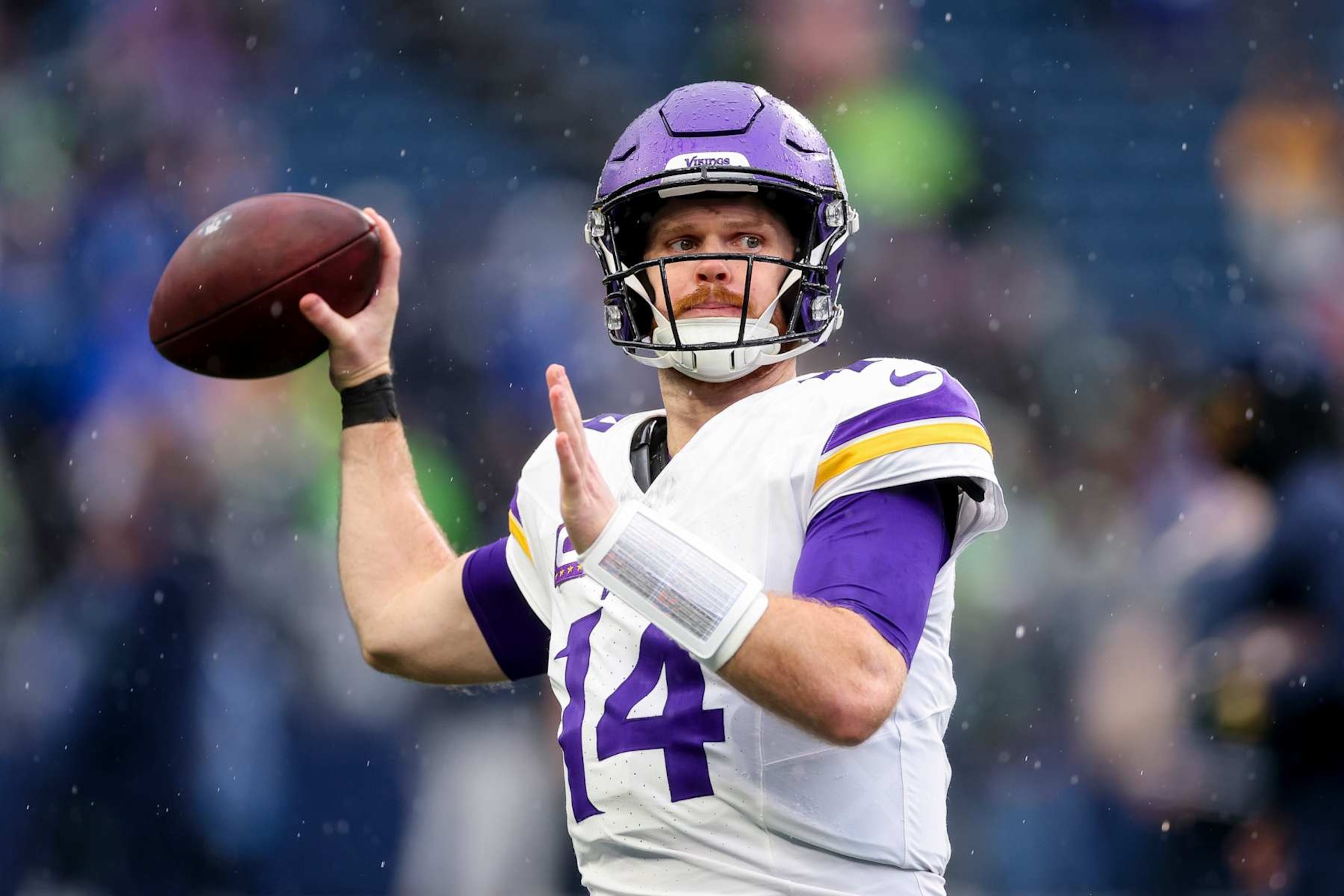 SEATTLE, WASHINGTON - DECEMBER 22: Sam Darnold #14 of the Minnesota Vikings warms up before the game against the Seattle Seahawks at Lumen Field on December 22, 2024 in Seattle, Washington. (Photo by Steph Chambers/Getty Images) SEATTLE, WASHINGTON - DECEMBER 22: Sam Darnold #14 of the Minnesota Vikings warms up before the game against the Seattle Seahawks at Lumen Field on December 22, 2024 in Seattle, Washington. (Photo by Steph Chambers/Getty Images)