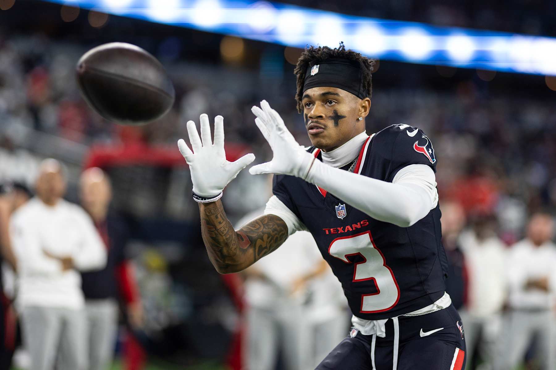 ARLINGTON, TEXAS - NOVEMBER 18: Tank Dell #3 of the Houston Texans completes a catch during an NFL Football game against the Dallas Cowboys at AT&T Stadium on November 18, 2024 in Arlington, Texas. (Photo by Michael Owens/Getty Images)
