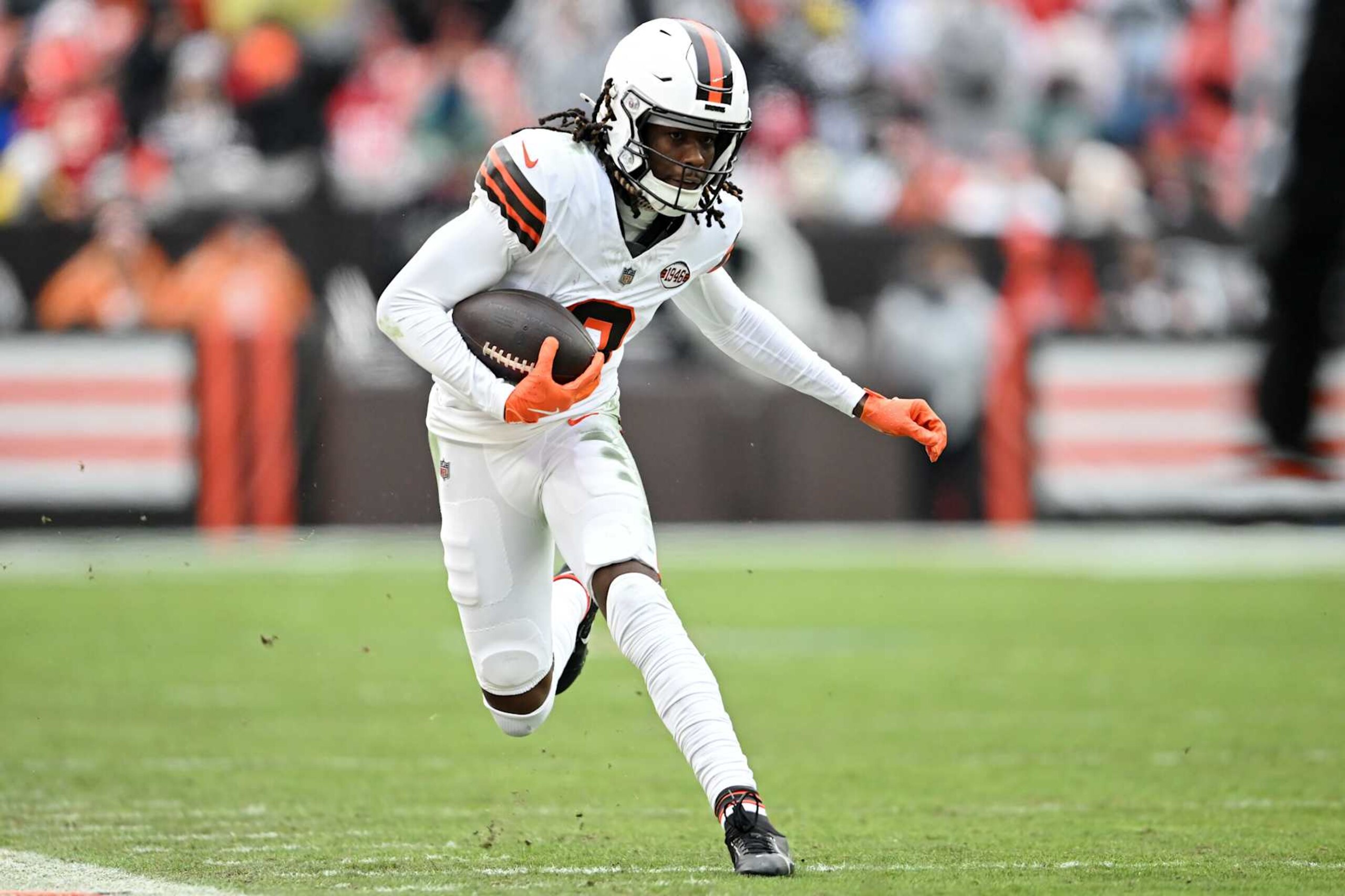 CLEVELAND, OHIO - DECEMBER 15: Jerry Jeudy #3 of the Cleveland Browns carries the ball after a reception against the Kansas City Chiefs during the third quarter at Huntington Bank Field on December 15, 2024 in Cleveland, Ohio. (Photo by Nick Cammett/Getty Images)