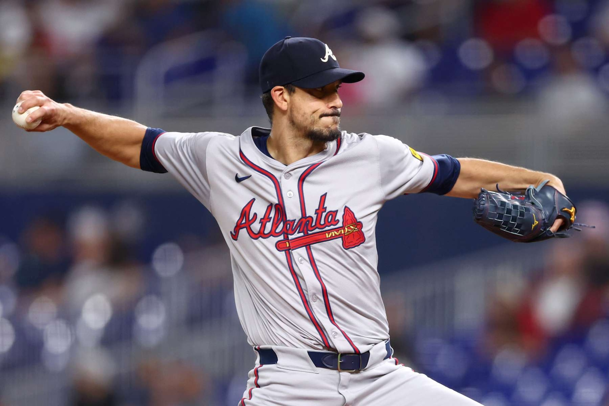 MIAMI, FLORIDA - SEPTEMBER 20: Charlie Morton #50 of the Atlanta Braves pitches against the Miami Marlins during the first inning of the game at loanDepot park on September 20, 2024 in Miami, Florida. (Photo by Megan Briggs/Getty Images)