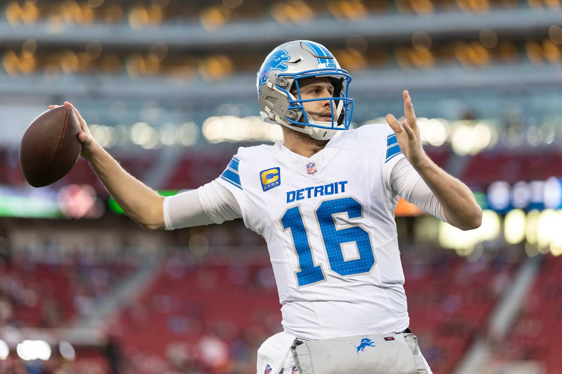 SANTA CLARA, CALIFORNIA - DECEMBER 30: Jared Goff #16 of the Detroit Lions looks to pass prior to an NFL Football game against the San Francisco 49ers at Levi's Stadium on December 30, 2024 in Santa Clara, California. (Photo by Michael Owens/Getty Images)