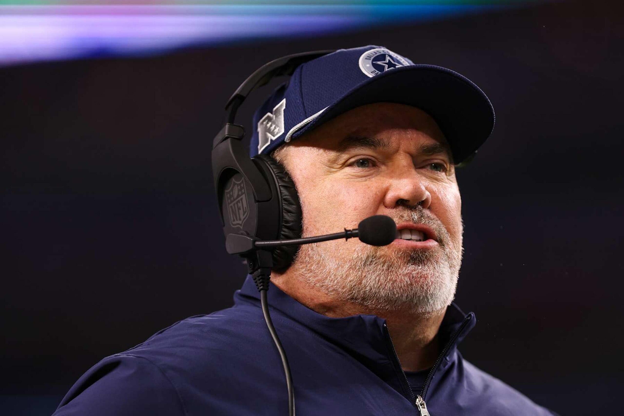 ARLINGTON, TEXAS - DECEMBER 09: Dallas Cowboys head coach Mike McCarthy looks on from the sideline during an NFL football game against the Cincinnati Bengals at AT&T Stadium on December 9, 2024 in Arlington, Texas. (Photo by Perry Knotts/Getty Images) ARLINGTON, TEXAS - DECEMBER 09: Dallas Cowboys head coach Mike McCarthy looks on from the sideline during an NFL football game against the Cincinnati Bengals at AT&T Stadium on December 9, 2024 in Arlington, Texas. (Photo by Perry Knotts/Getty Images)
