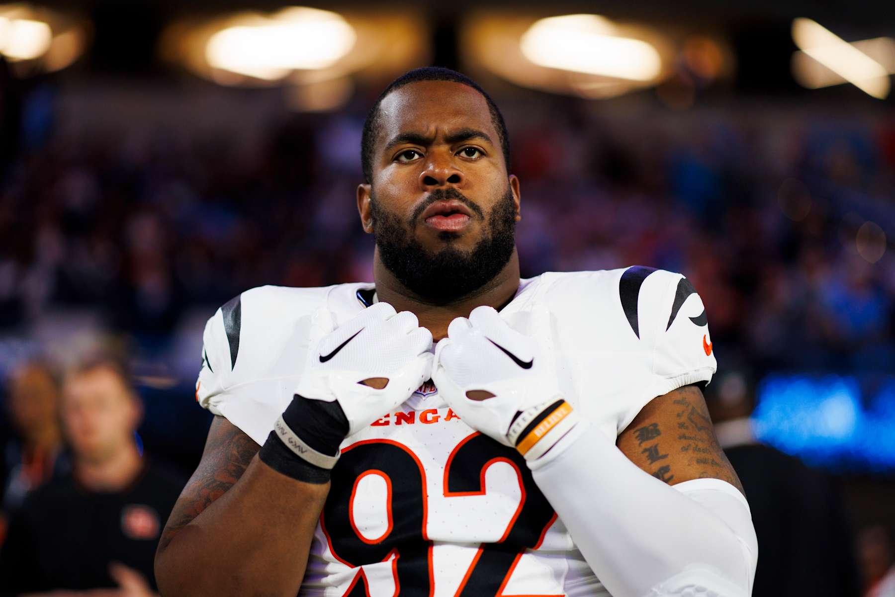 INGLEWOOD, CALIFORNIA - NOVEMBER 17: B.J. Hill #92 of the Cincinnati Bengals on the sideline during the second half against the Los Angeles Chargers at SoFi Stadium on November 17, 2024 in Inglewood, California. (Photo by Ric Tapia/Getty Images)