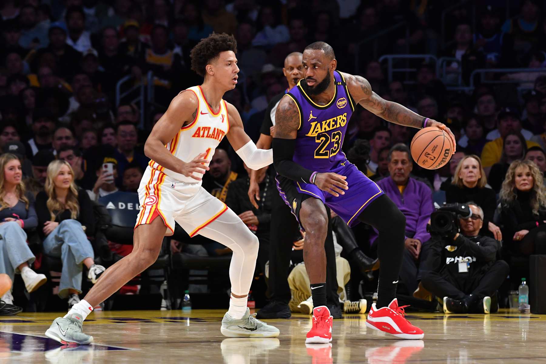 lebron playing in jordans