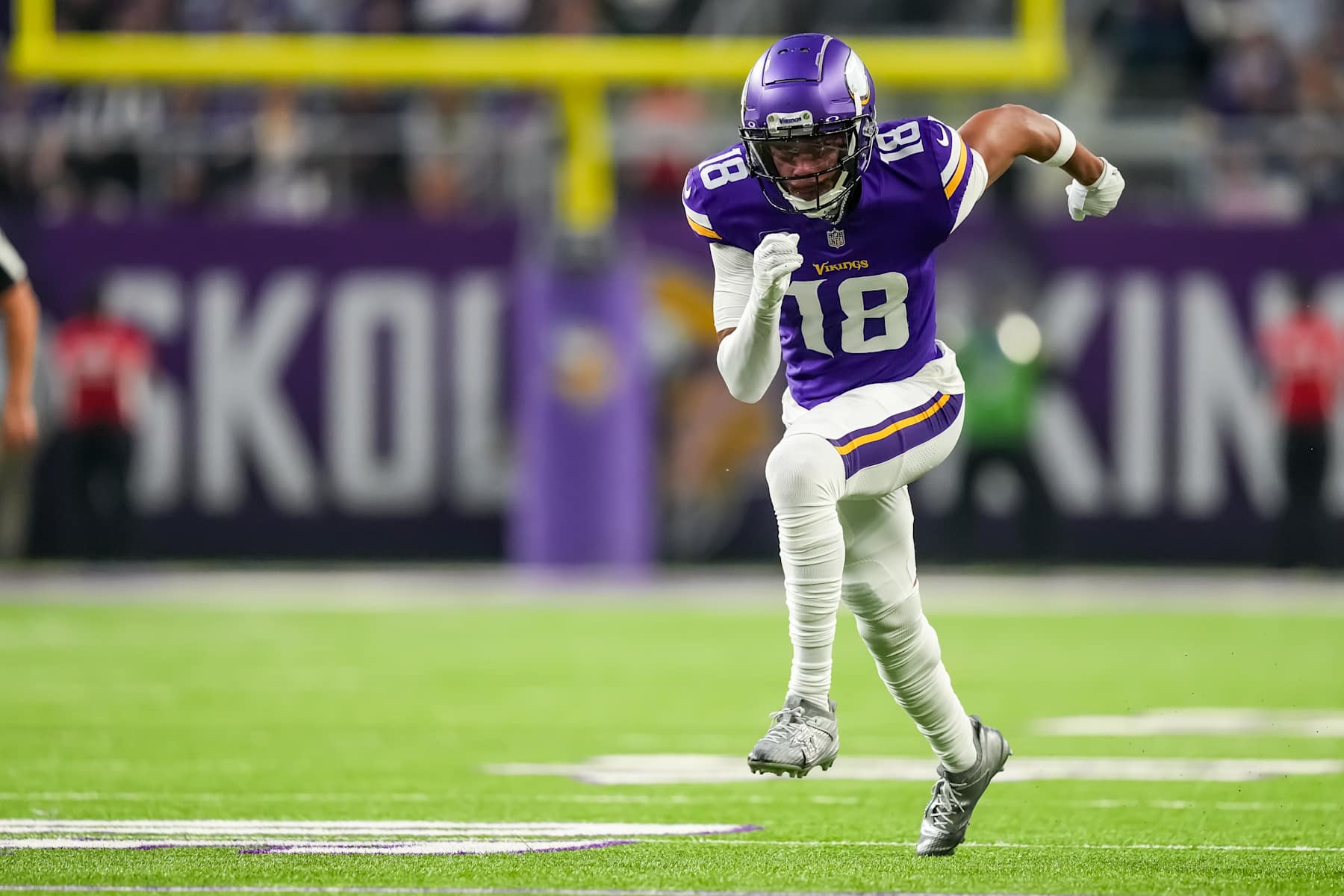 MINNEAPOLIS, MINNESOTA - DECEMBER 29: Justin Jefferson #18 of the Minnesota Vikings during a game between the Minnesota Vikings and Green Bay Packers at U.S. Bank Stadium on December 29, 2024 in Minneapolis, Minnesota. (Photo by Brace Hemmelgarn/Getty Images)