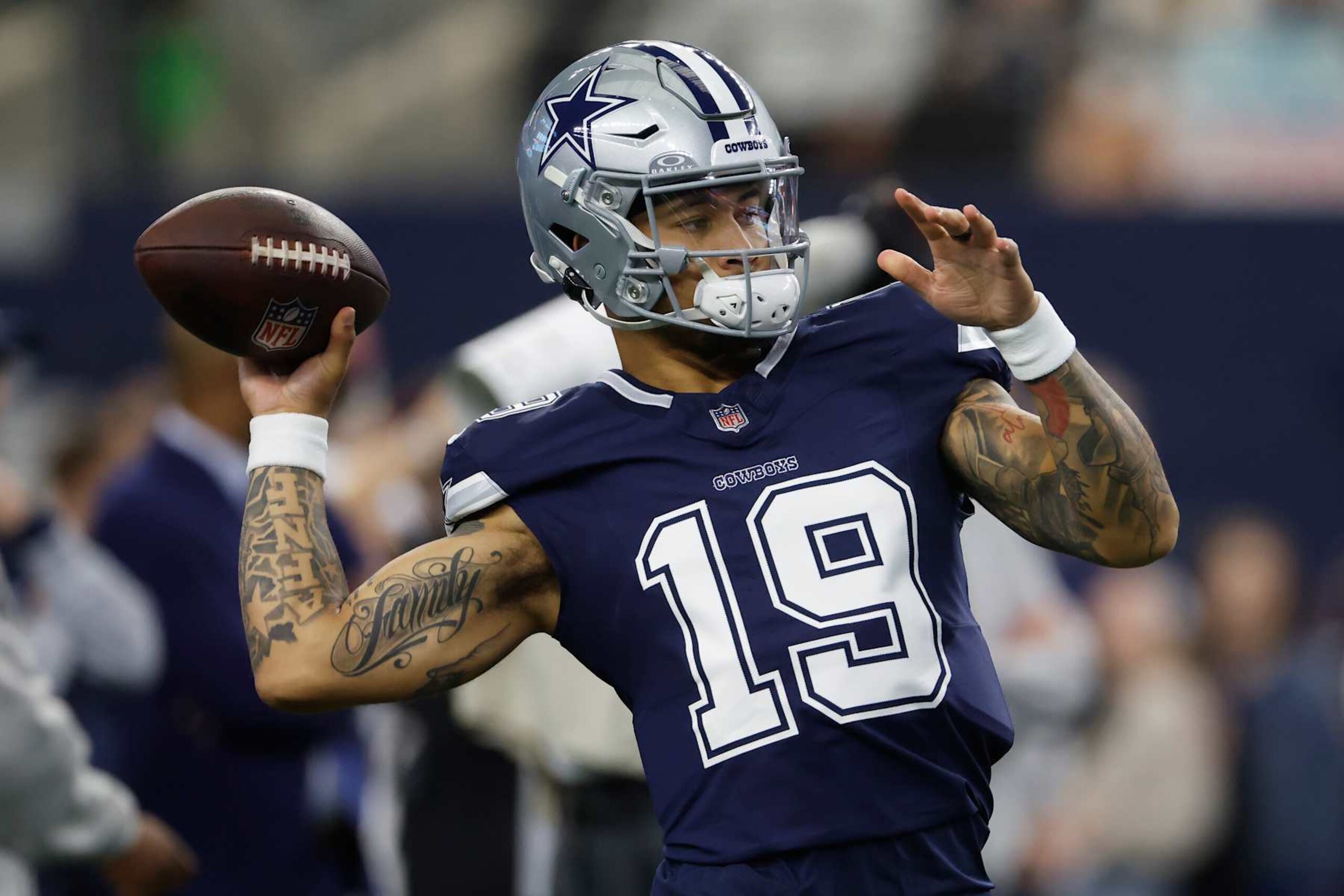 ARLINGTON, TEXAS - JANUARY 05: Trey Lance #19 of the Dallas Cowboys warms up prior to the game against the Washington Commanders at AT&T Stadium on January 05, 2025 in Arlington, Texas. (Photo by Ron Jenkins/Getty Images) ARLINGTON, TEXAS - JANUARY 05: Trey Lance #19 of the Dallas Cowboys warms up prior to the game against the Washington Commanders at AT&T Stadium on January 05, 2025 in Arlington, Texas. (Photo by Ron Jenkins/Getty Images)