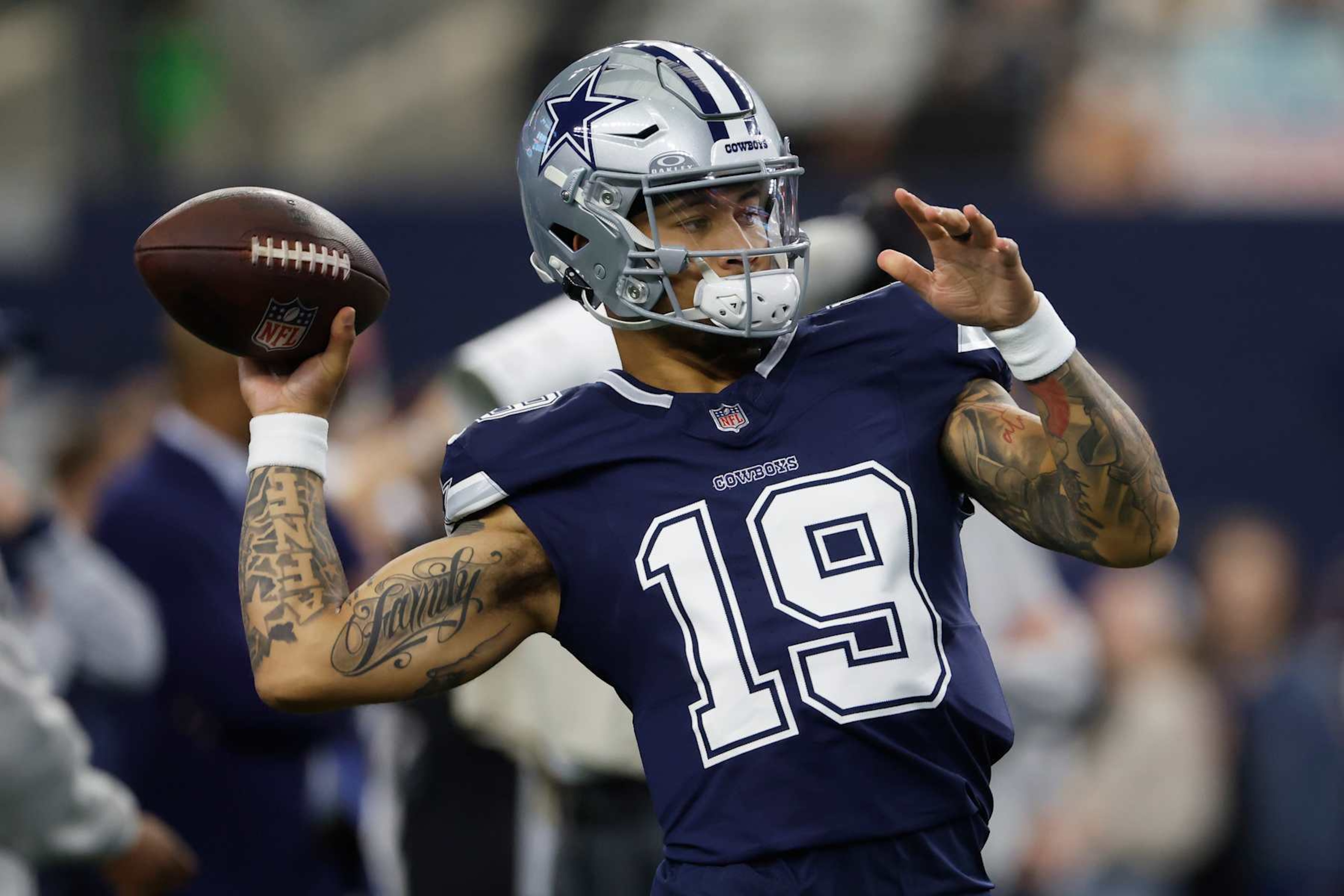 ARLINGTON, TEXAS - JANUARY 05: Trey Lance #19 of the Dallas Cowboys warms up prior to the game against the Washington Commanders at AT&T Stadium on January 05, 2025 in Arlington, Texas. (Photo by Ron Jenkins/Getty Images)