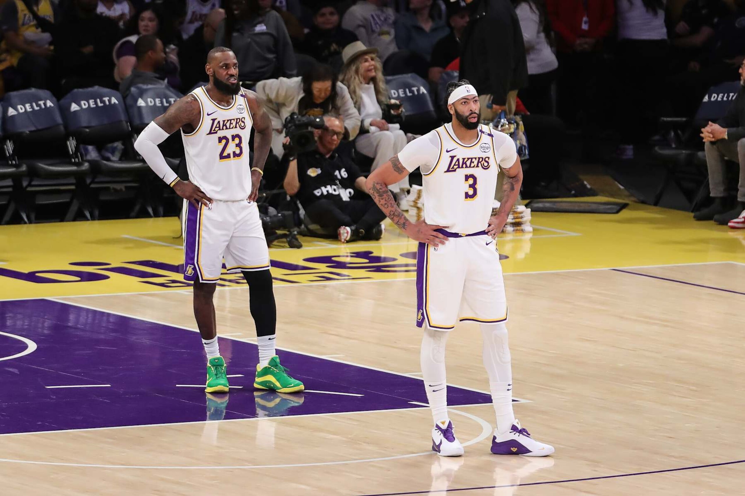 LOS ANGELES, CA - DECEMBER 15: Los Angeles Lakers forward LeBron James (23) and Los Angeles Lakers forward Anthony Davis (3) wait back to play defense during the Memphis Grizzlies vs Los Angeles Lakers game on December 15, 2024, at Crypto.com Arena in Los Angeles, CA. (Photo by Jevone Moore/Icon Sportswire via Getty Images) LOS ANGELES, CA - DECEMBER 15: Los Angeles Lakers forward LeBron James (23) and Los Angeles Lakers forward Anthony Davis (3) wait back to play defense during the Memphis Grizzlies vs Los Angeles Lakers game on December 15, 2024, at Crypto.com Arena in Los Angeles, CA. (Photo by Jevone Moore/Icon Sportswire via Getty Images)