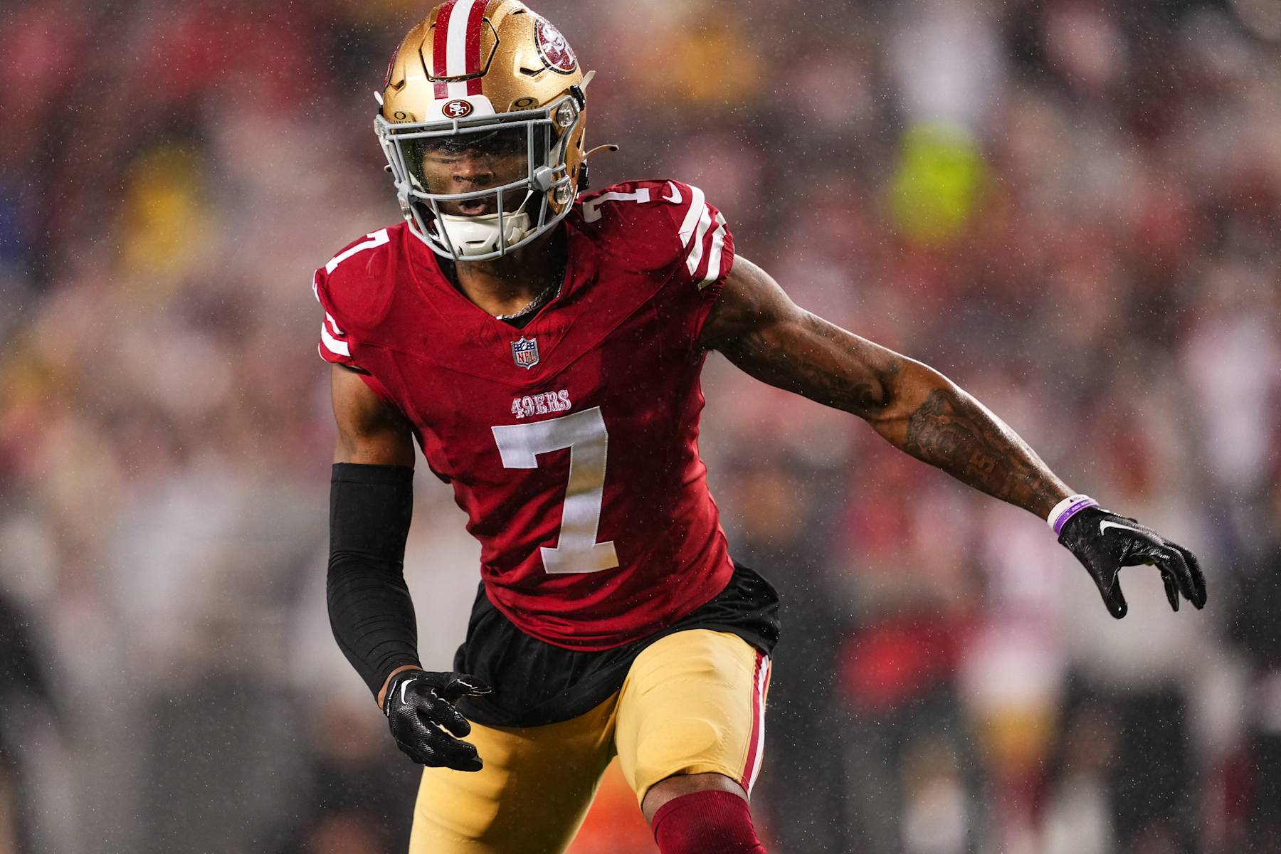 SANTA CLARA, CA - DECEMBER 12: Charvarius Ward #7 of the San Francisco 49ers lines up before the snap during an NFL football game against the Los Angeles Rams at Levi's Stadium on December 12, 2024 in Santa Clara, California. (Photo by Cooper Neill/Getty Images)