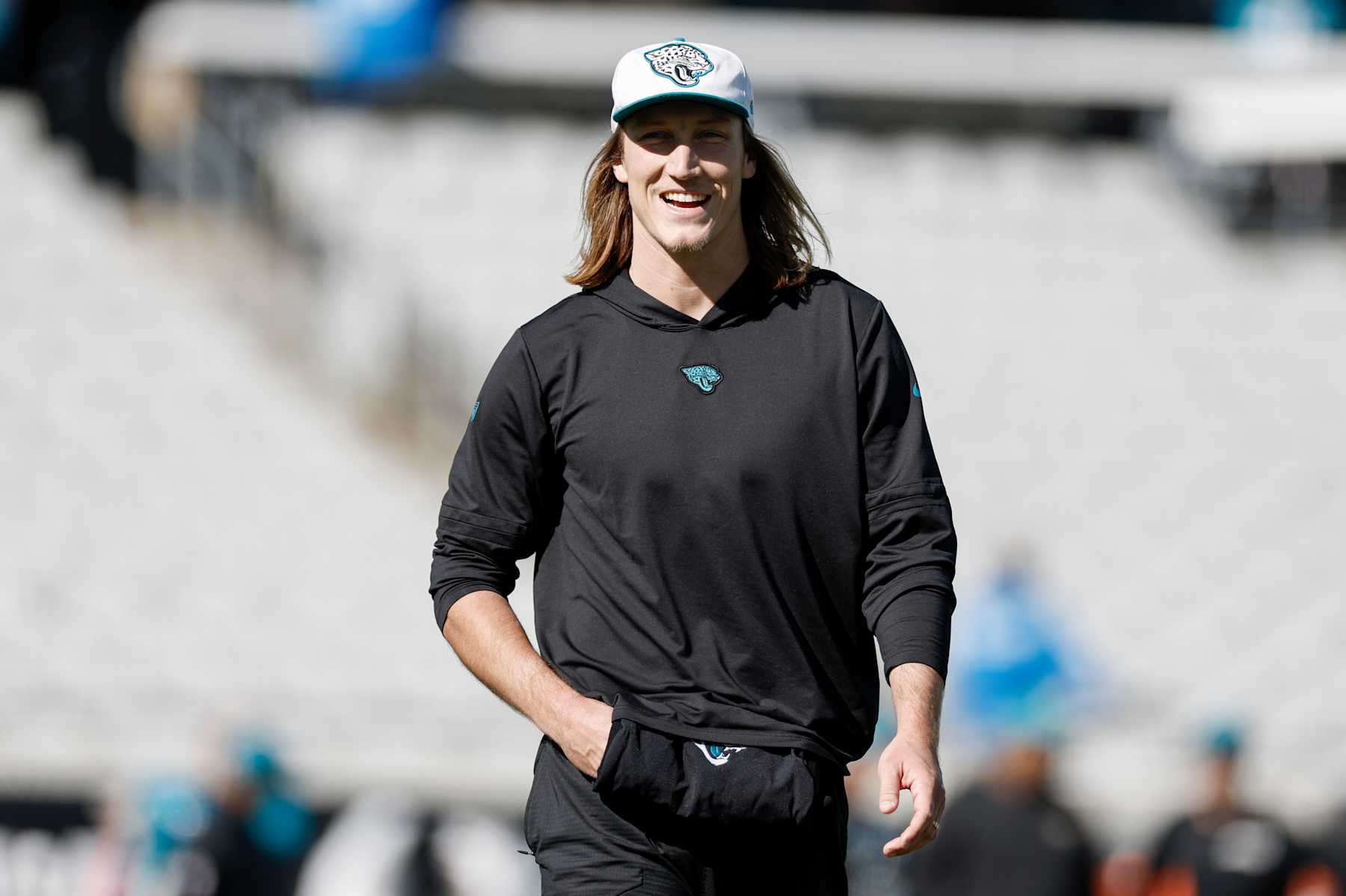 JACKSONVILLE, FL - DECEMBER 01: Jacksonville Jaguars quarterback Trevor Lawrence (16) warms up before the game between the Jacksonville Jaguars and the Houston Texans on December 1, 2024 at EverBank Stadium in Jacksonville, Fl. (Photo by David Rosenblum/Icon Sportswire via Getty Images)