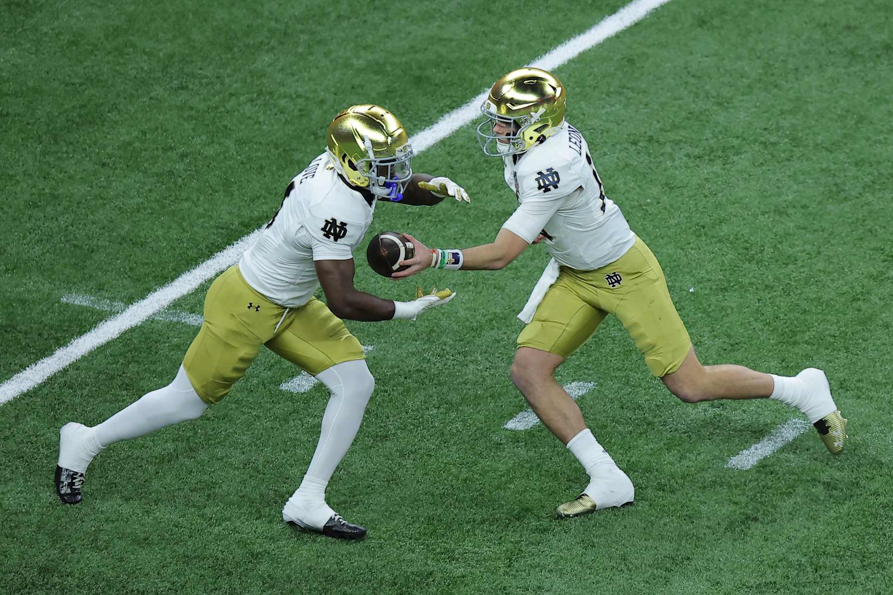 Jeremiyah Love and Riley Leonard