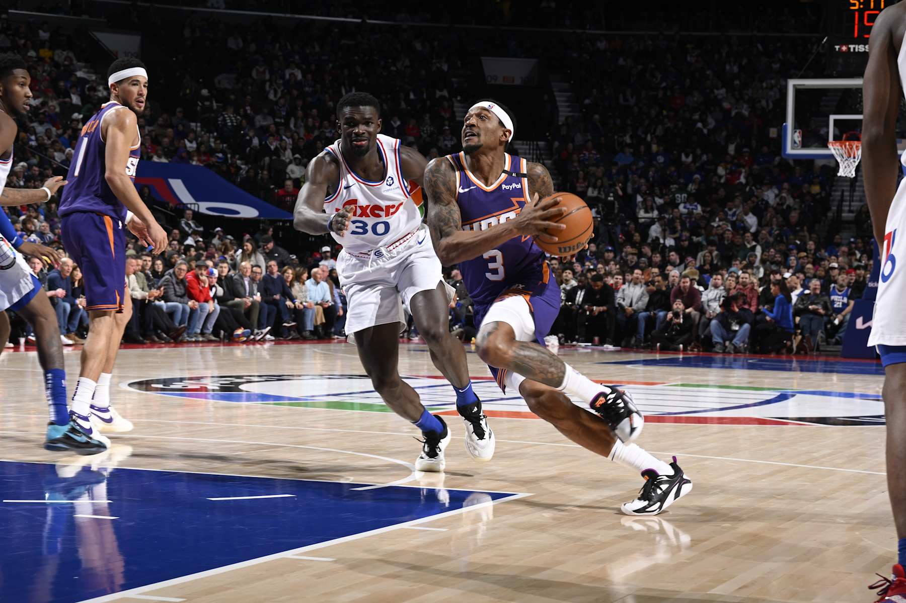 PHILADELPHIA, PA - JANUARY 6: Bradley Beal #3 of the Phoenix Suns drives to the basket during the game against the Philadelphia 76ers on January 6, 2025 at the Wells Fargo Center in Philadelphia, Pennsylvania NOTE TO USER: User expressly acknowledges and agrees that, by downloading and/or using this Photograph, user is consenting to the terms and conditions of the Getty Images License Agreement. Mandatory Copyright Notice: Copyright 2025 NBAE (Photo by David Dow/NBAE via Getty Images)