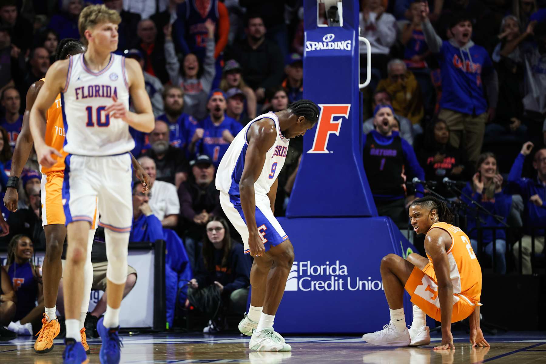 GAINESVILLE, FLORIDA - JANUARY 07: Rueben Chinyelu #9 of the Florida Gators reacts after blocking a shot by Chaz Lanier #2 of the Tennessee Volunteers during the first half of a game at Stephen C. O'Connell Center on January 07, 2025 in Gainesville, Florida. (Photo by James Gilbert/Getty Images) GAINESVILLE, FLORIDA - JANUARY 07: Rueben Chinyelu #9 of the Florida Gators reacts after blocking a shot by Chaz Lanier #2 of the Tennessee Volunteers during the first half of a game at Stephen C. O'Connell Center on January 07, 2025 in Gainesville, Florida. (Photo by James Gilbert/Getty Images)