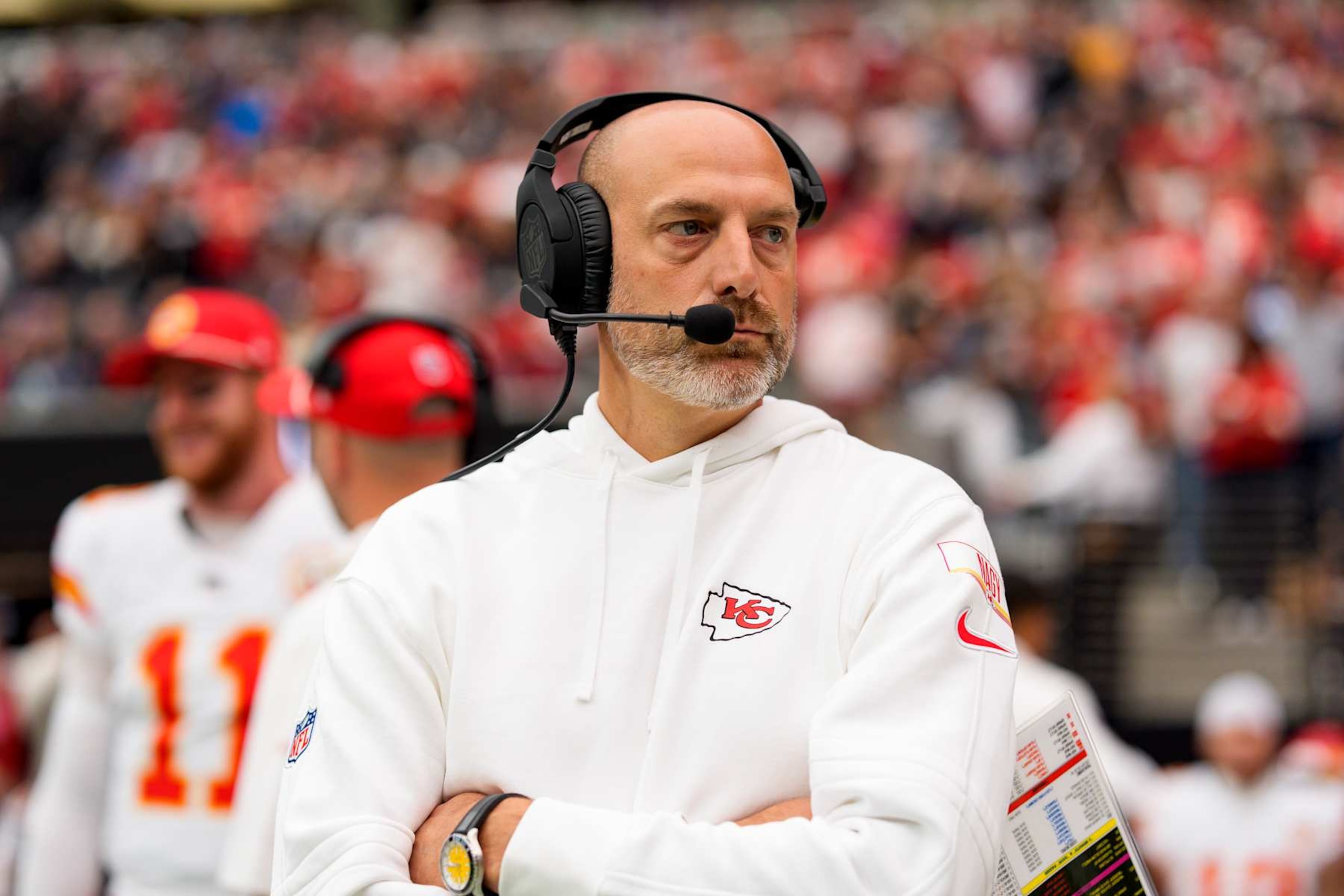 LAS VEGAS, NEVADA - OCTOBER 27: Offensive coordinator Matt Nagy of the Kansas City Chiefs stands on the sidelines wearing Sony headphones prior to an NFL football game against the Las Vegas Raiders, at Allegiant Stadium on October 27, 2024 in Las Vegas, Nevada. (Photo by Brooke Sutton/Getty Images) LAS VEGAS, NEVADA - OCTOBER 27: Offensive coordinator Matt Nagy of the Kansas City Chiefs stands on the sidelines wearing Sony headphones prior to an NFL football game against the Las Vegas Raiders, at Allegiant Stadium on October 27, 2024 in Las Vegas, Nevada. (Photo by Brooke Sutton/Getty Images)