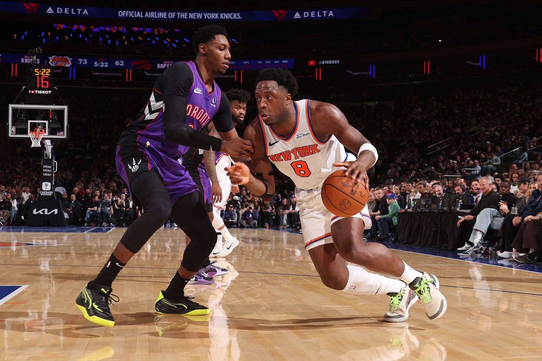 NEW YORK, NY - JANUARY 8:   OG Anunoby #8 of the New York Knicks dribbles the ball during the game against the Toronto Raptors on January 8, 2025 at Madison Square Garden in New York City, New York.  NOTE TO USER: User expressly acknowledges and agrees that, by downloading and or using this photograph, User is consenting to the terms and conditions of the Getty Images License Agreement. Mandatory Copyright Notice: Copyright 2024 NBAE  (Photo by Nathaniel S. Butler/NBAE via Getty Images)
