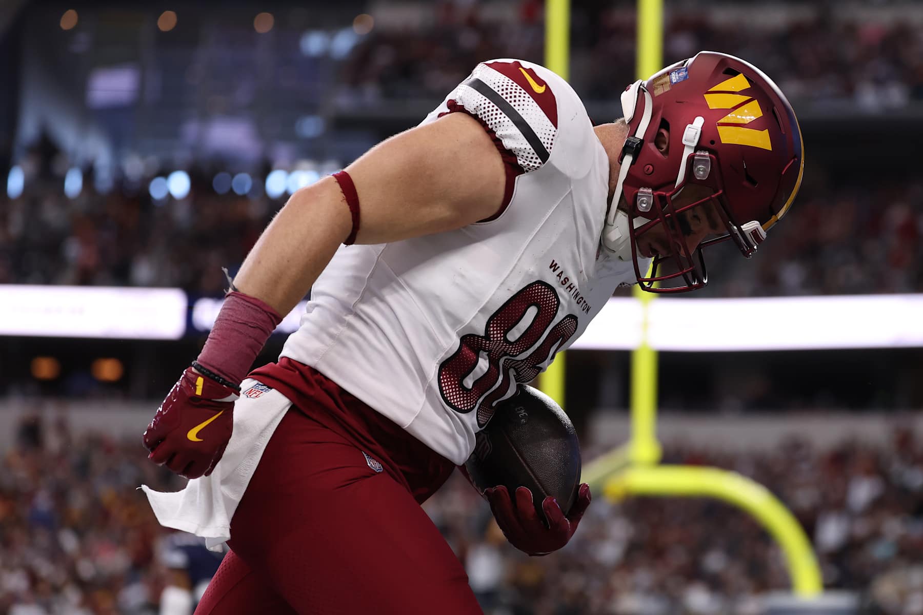 ARLINGTON, TEXAS - JANUARY 05: Zach Ertz #86 of the Washington Commanders scores a touchdown against the Dallas Cowboys during the third quarter at AT&T Stadium on January 05, 2025 in Arlington, Texas. (Photo by Sam Hodde/Getty Images)
