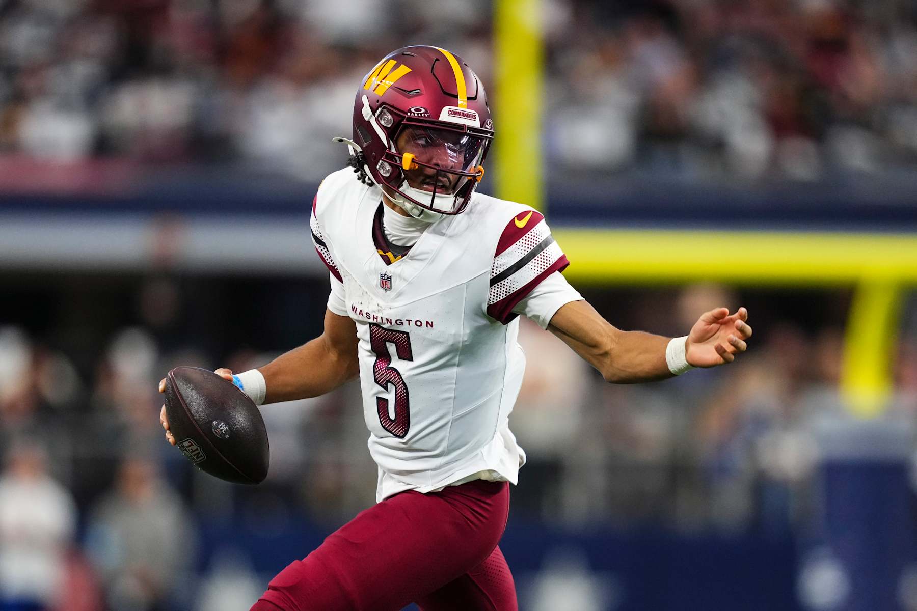 Commanders QB Jayden Daniels