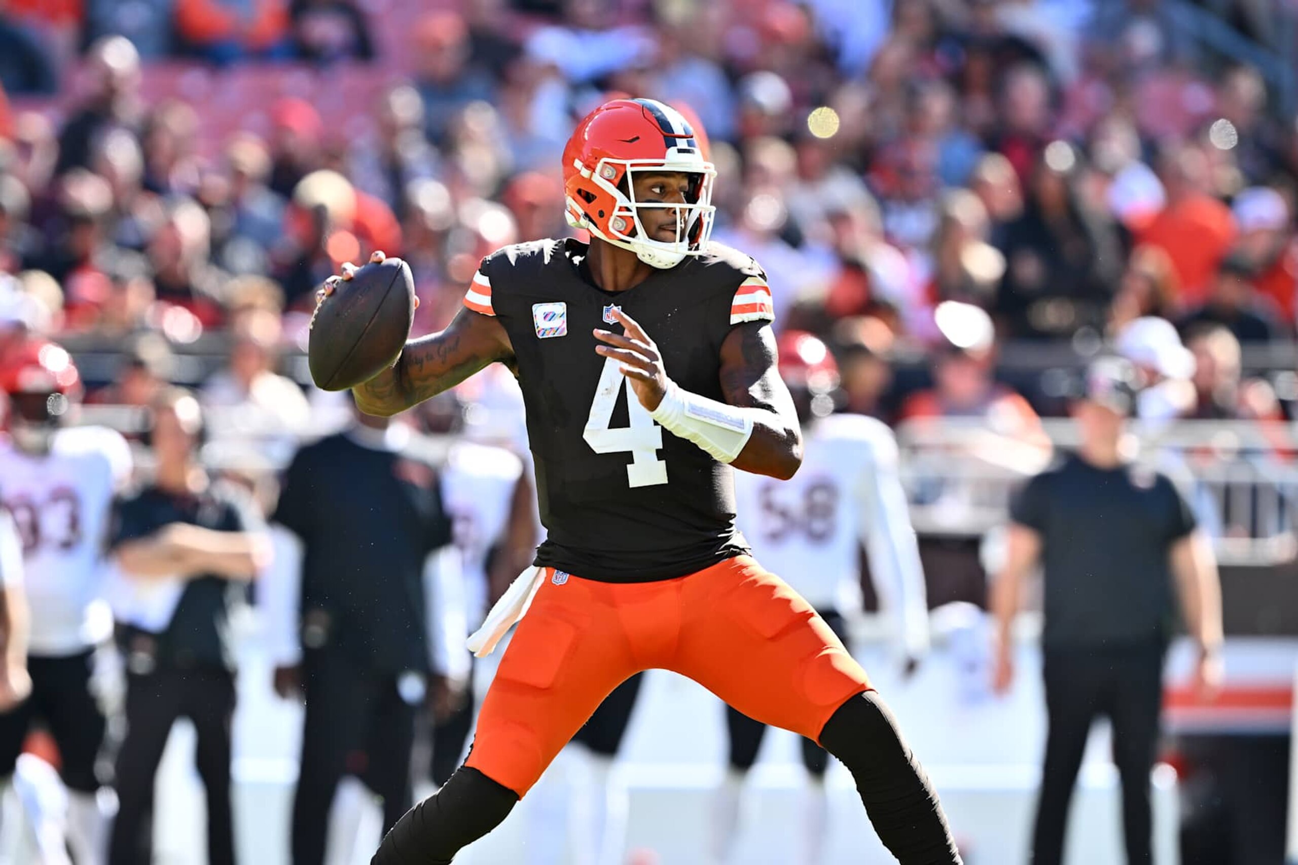 CLEVELAND, OHIO - OCTOBER 20: Deshaun Watson #4 of the Cleveland Browns throws a pass in the second quarter of a game against the Cincinnati Bengals at Huntington Bank Field on October 20, 2024 in Cleveland, Ohio. (Photo by Jason Miller/Getty Images) CLEVELAND, OHIO - OCTOBER 20: Deshaun Watson #4 of the Cleveland Browns throws a pass in the second quarter of a game against the Cincinnati Bengals at Huntington Bank Field on October 20, 2024 in Cleveland, Ohio. (Photo by Jason Miller/Getty Images)