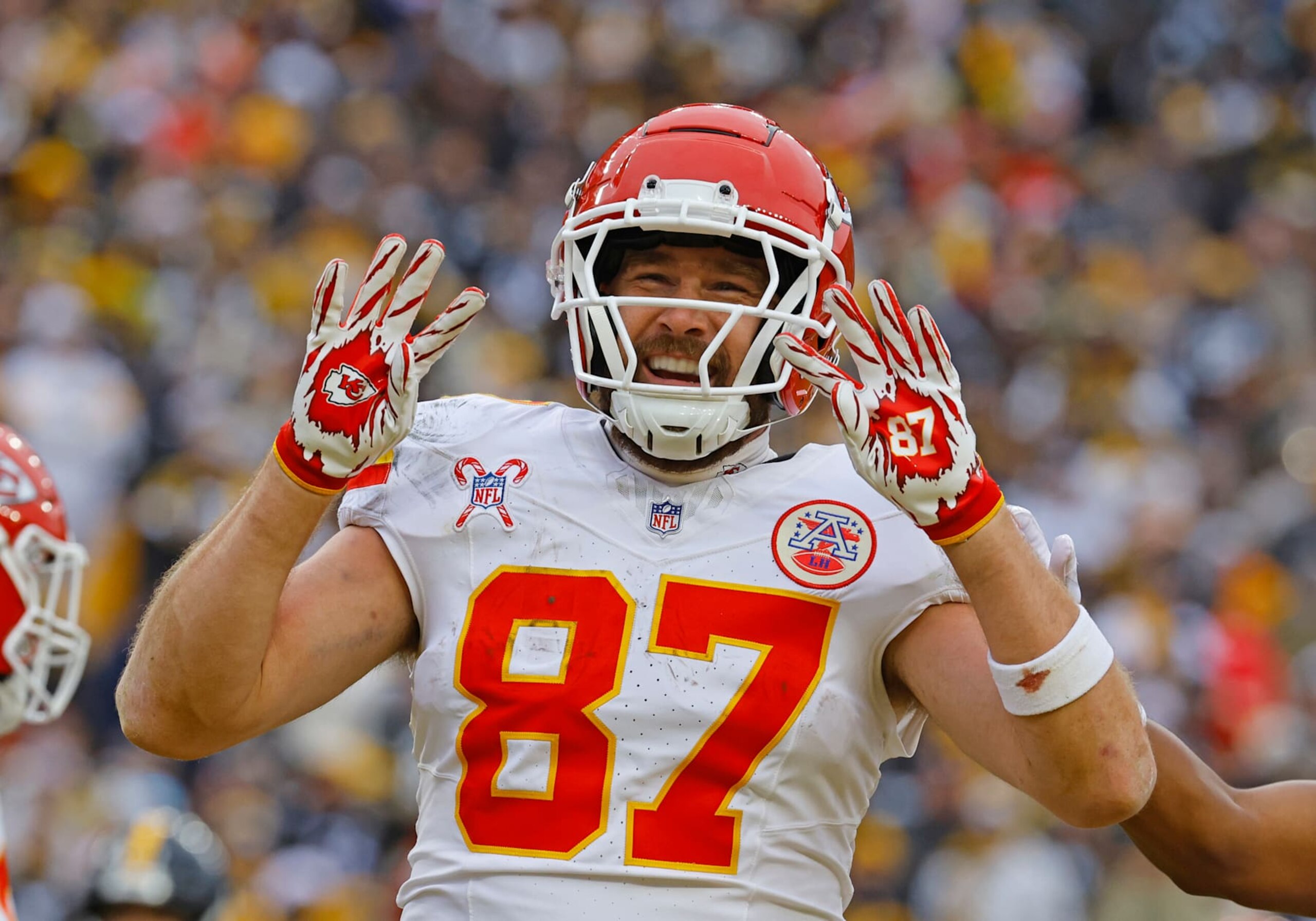 PITTSBURGH, PA - DECEMBER 25: Travis Kelce #87 of the Kansas City Chiefs in action against the Pittsburgh Steelers on December 25, 2024 at Acrisure Stadium in Pittsburgh, Pennsylvania. (Photo by Justin K. Aller/Getty Images) PITTSBURGH, PA - DECEMBER 25: Travis Kelce #87 of the Kansas City Chiefs in action against the Pittsburgh Steelers on December 25, 2024 at Acrisure Stadium in Pittsburgh, Pennsylvania. (Photo by Justin K. Aller/Getty Images)