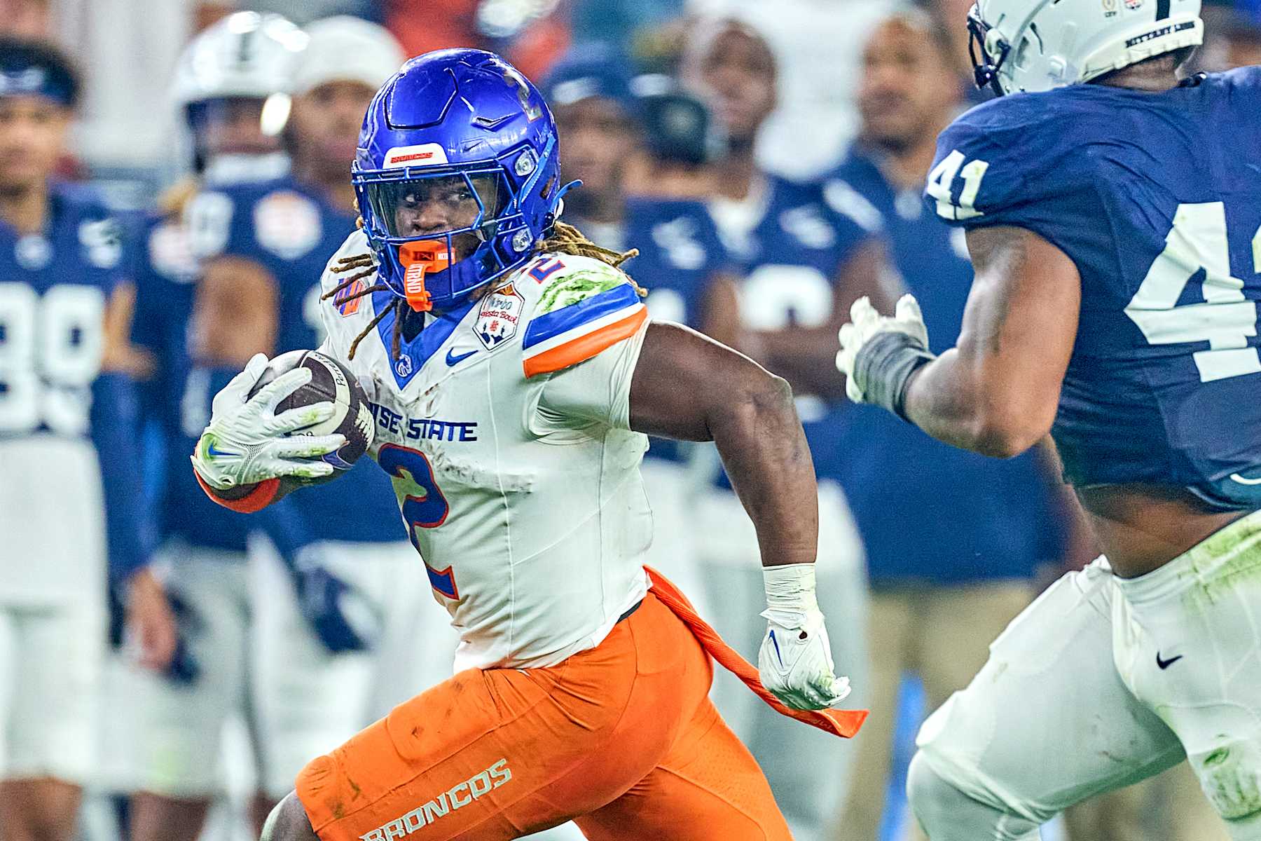 GLENDALE, ARIZONA - DECEMBER 31: Boise State Broncos running back Ashton Jeanty (2) runs with the football in action during the 2024 Vrbo Fiesta Bowl between the Penn State Nittany Lions and Boise State Broncos at State Farm Stadium on December 31, 2024 in Glendale, Arizona. (Photo by Robin Alam/ISI Photos/Getty Images)